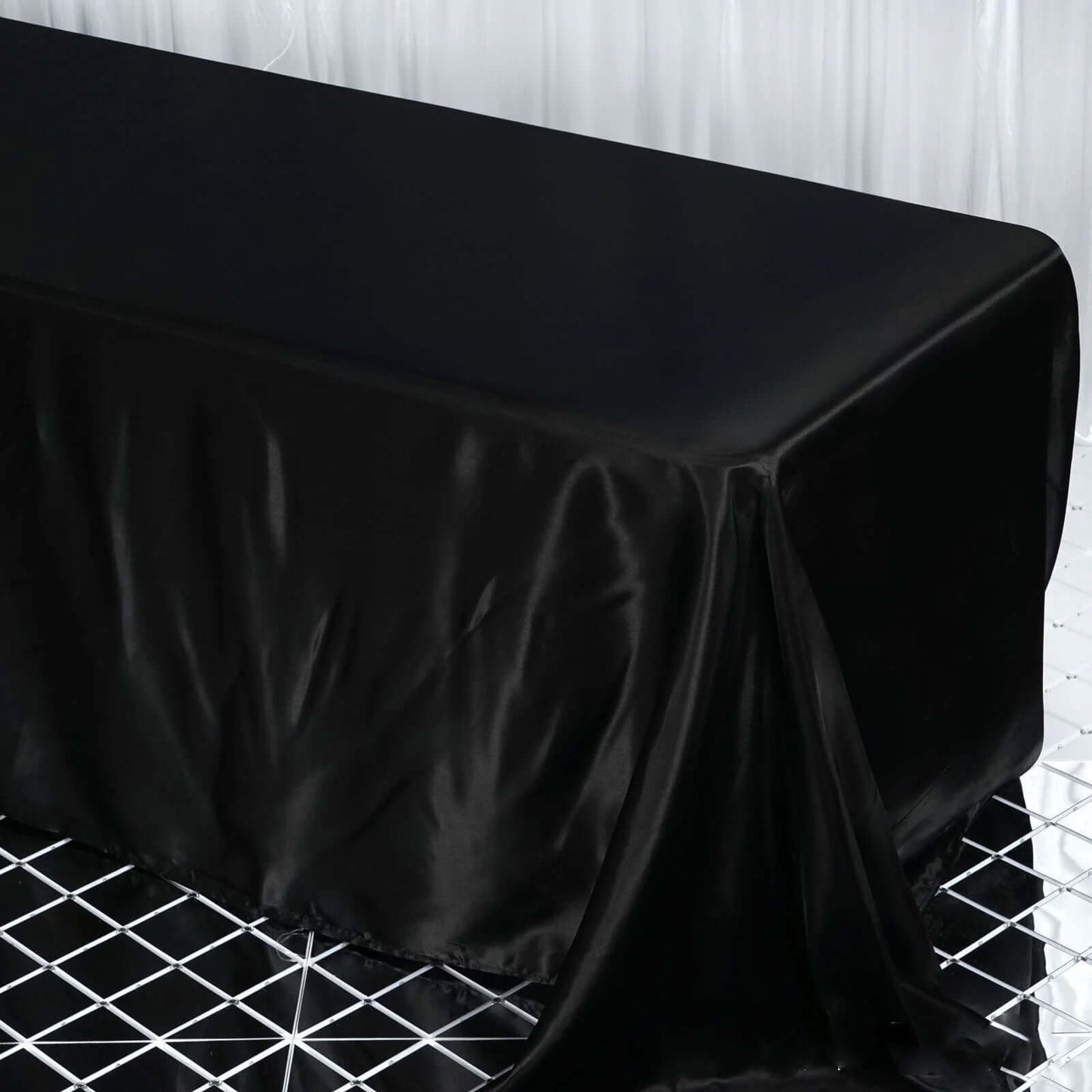 Satin Rectangular 90"x132" Tablecloth Black - Seamless Stylish Table Cover for Weddings and Parties