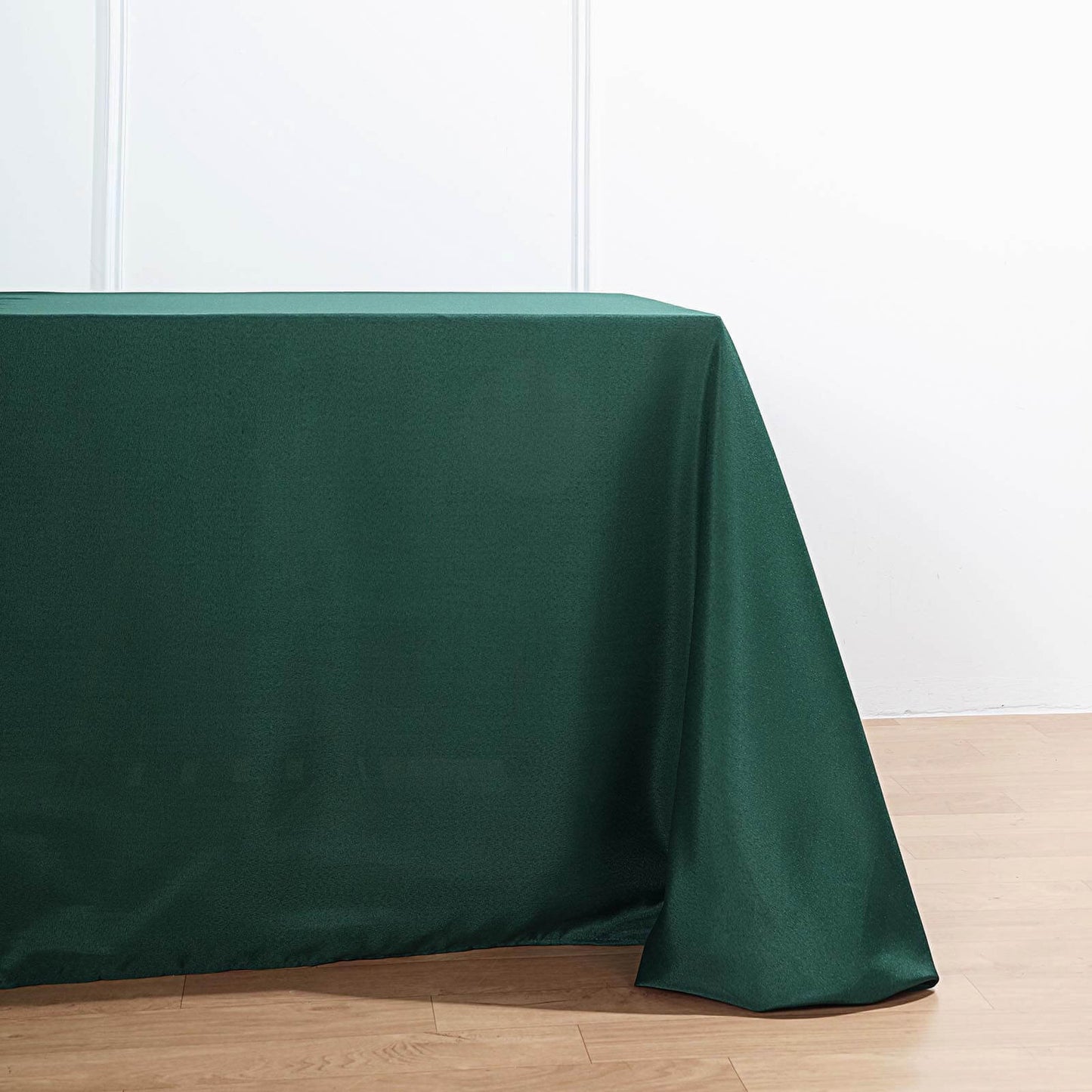 Polyester 90"x132" Rectangle Tablecloth Hunter Emerald Green - Seamless Wrinkle-Resistant Table Cover