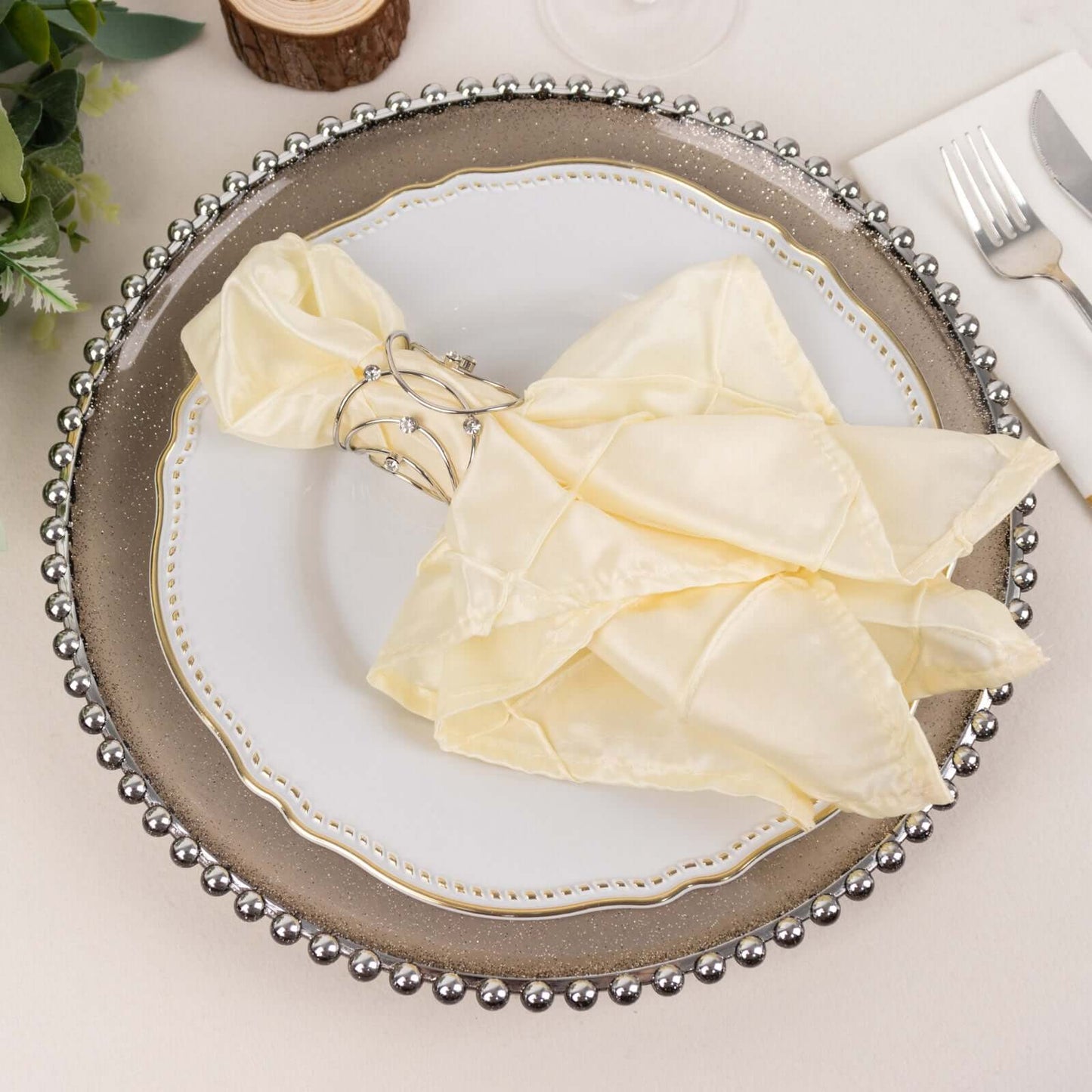 4 Pack Silver Metal Napkin Rings, Hollow Woven Style With Rhinestones, Elegant Napkin Holders