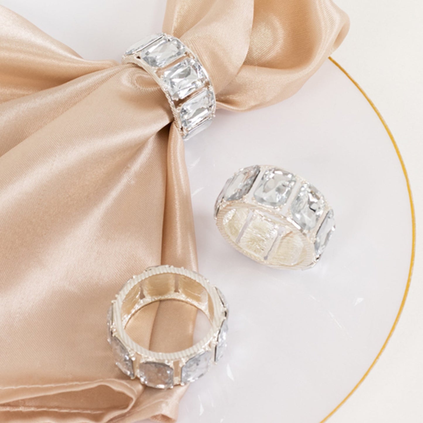 4 Pack Crystal Diamond Gem Napkin Rings â€“ Luxury Napkin Holders for Elegant Table Decor