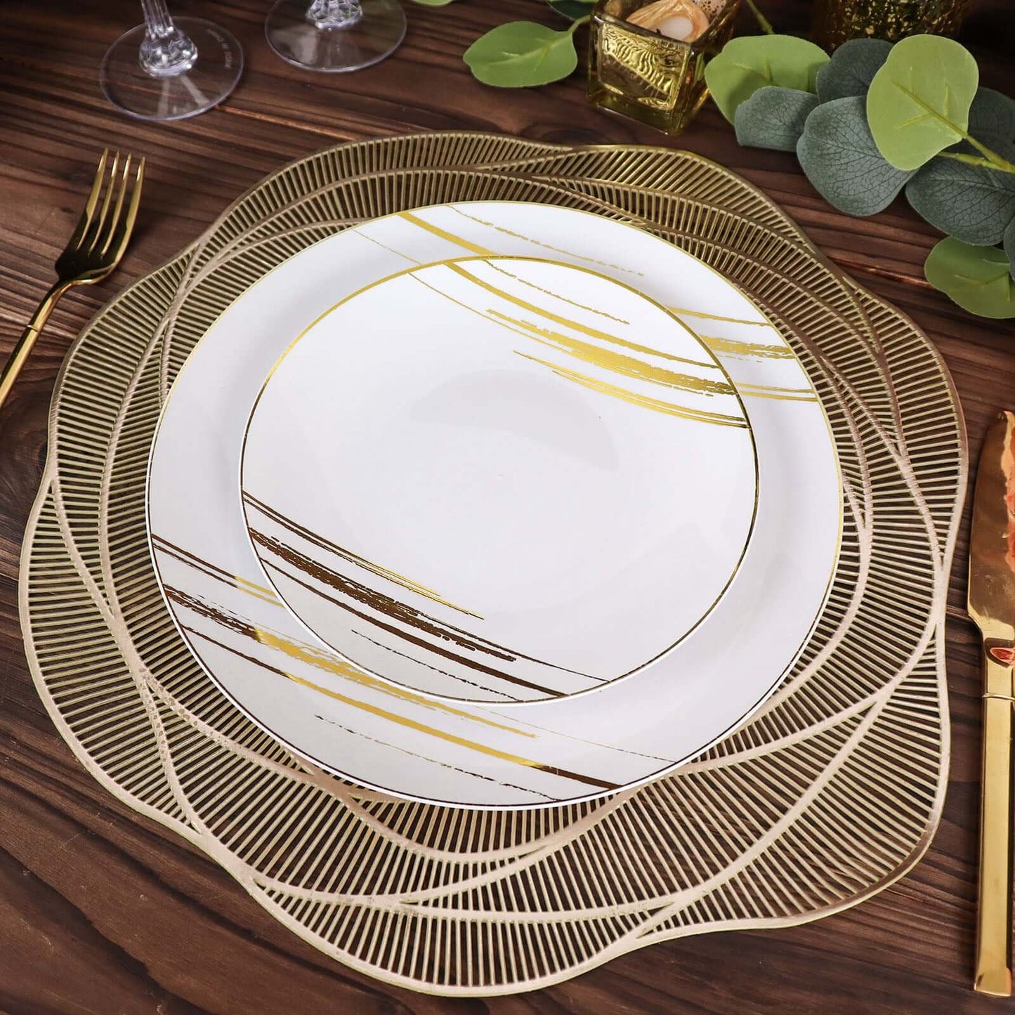 6-Pack Dining Table Mats Rose Flower Design Metallic Gold - Vinyl Round Non-Slip and Washable Table Mats 15"