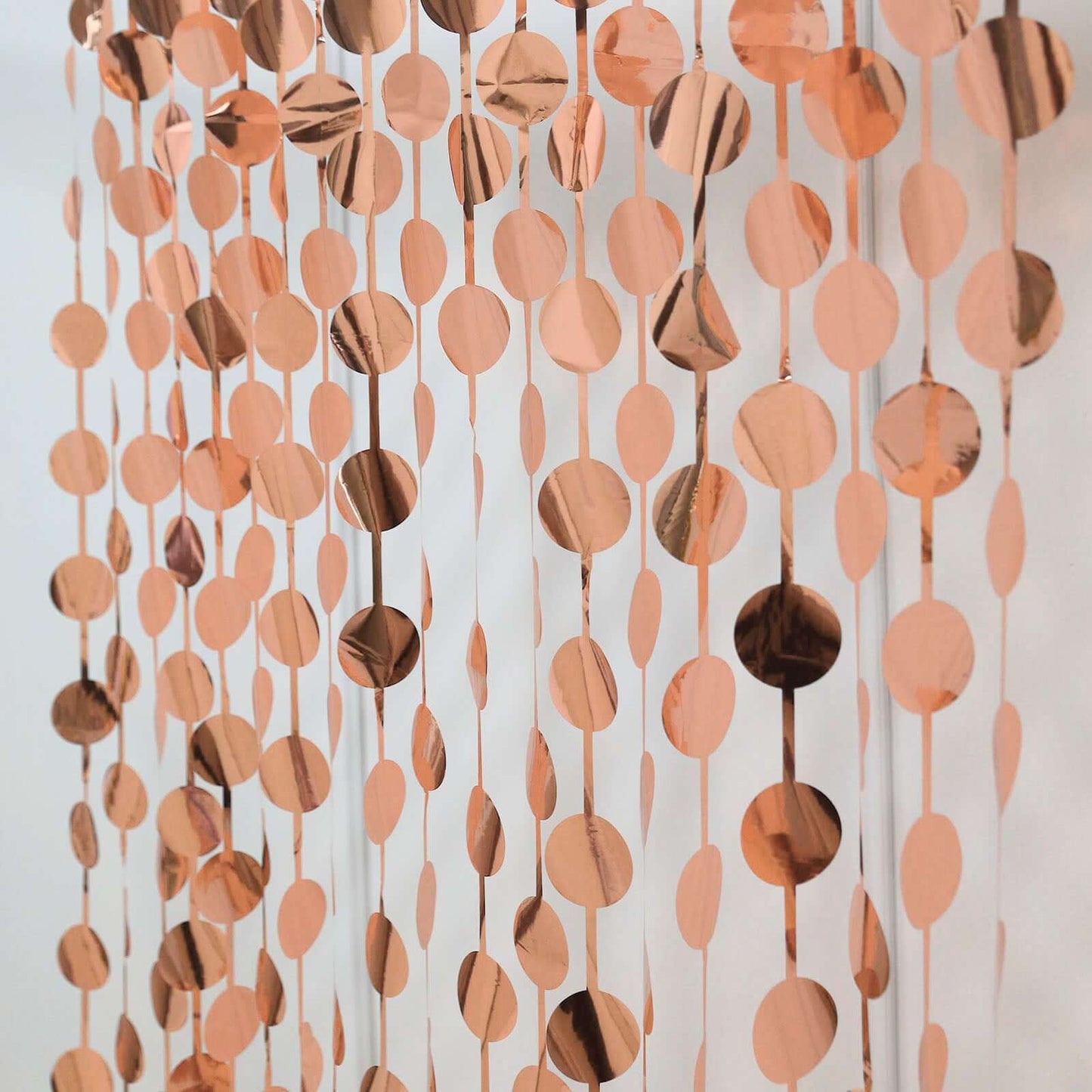 Rose Gold Round Chain Foil Fringe Curtain Party Backdrop, Metallic Rose Gold Tinsel Streamer Party Decor - Door Window Foil Curtain - 3ftx6.5ft