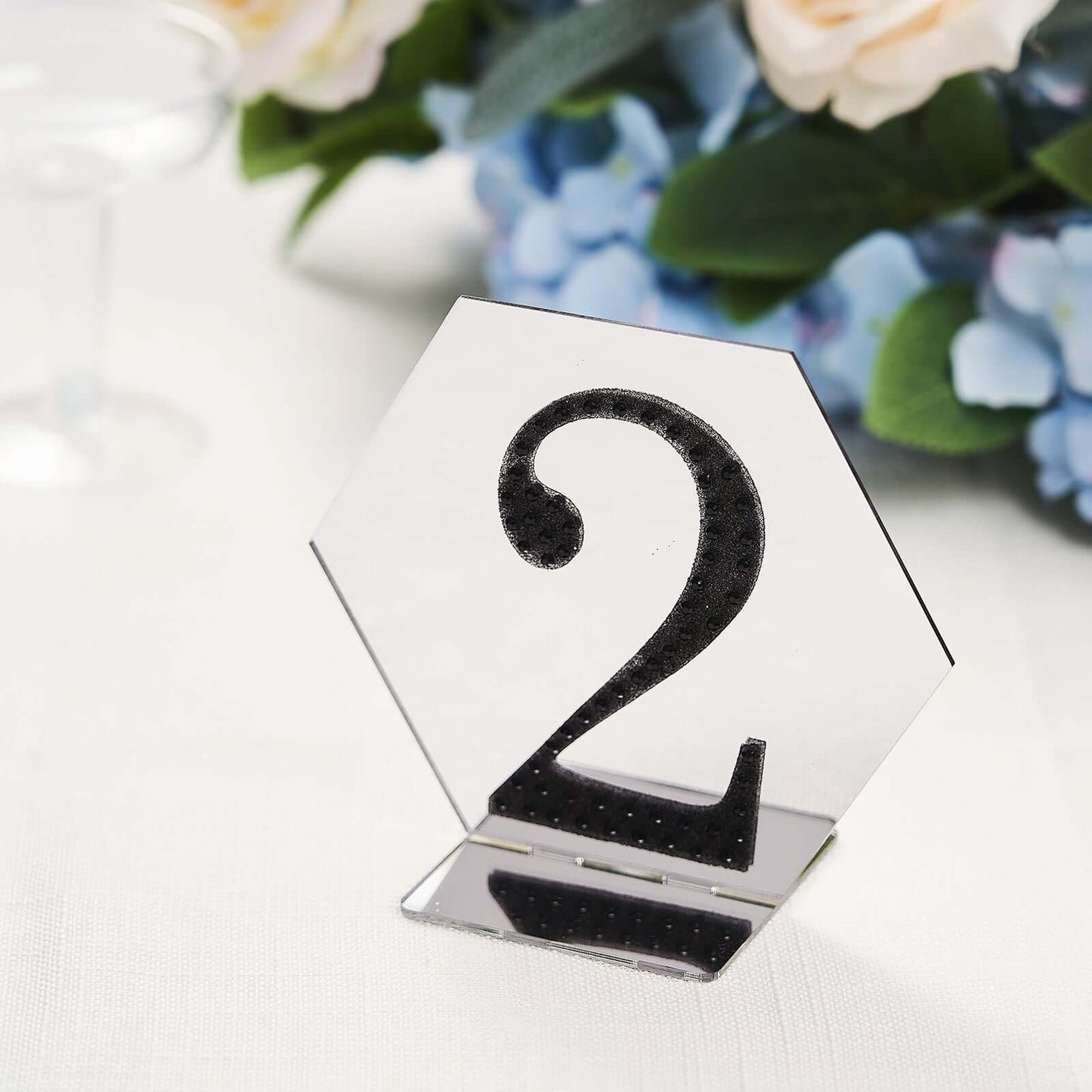 5-Pack Acrylic Table Sign Holders Hexagon Design Silver - Ideal for Modern Event Centerpieces 5"