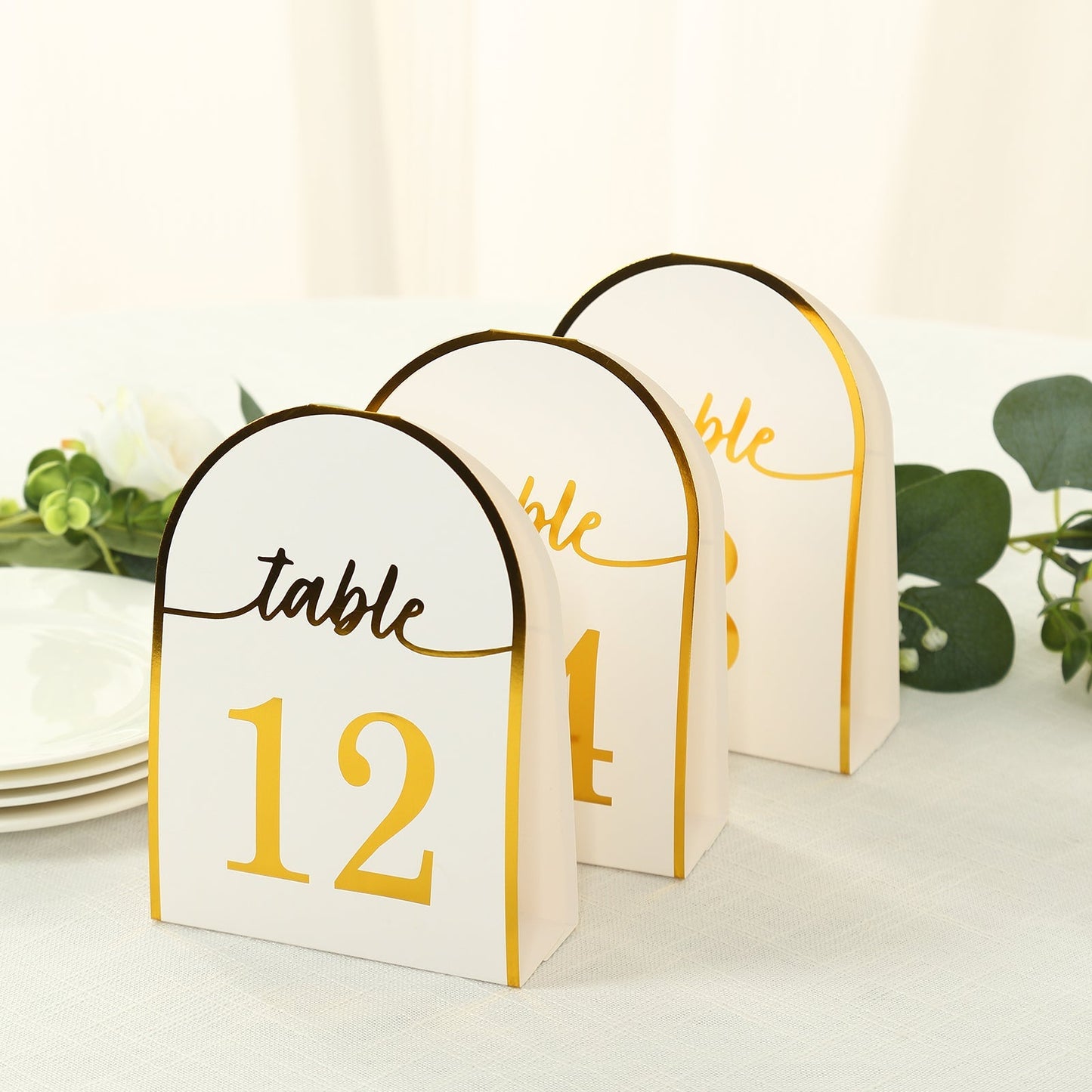 25-Pack 7" Disposable Table Numbers, White Free Standing Double Sided Table Number Place Cards with Metallic Gold Foil Numbers 1-25