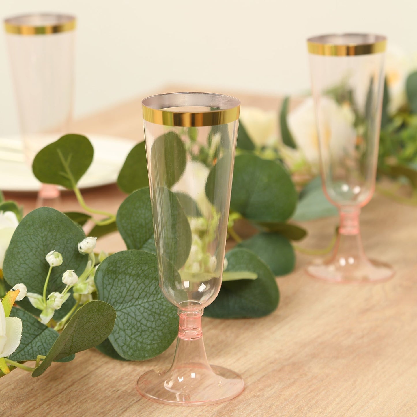 12-Pack Plastic Champagne Flutes Transparent Blush with Gold Rim - Stylish Disposable Cocktail Glasses for Parties 5oz 6"