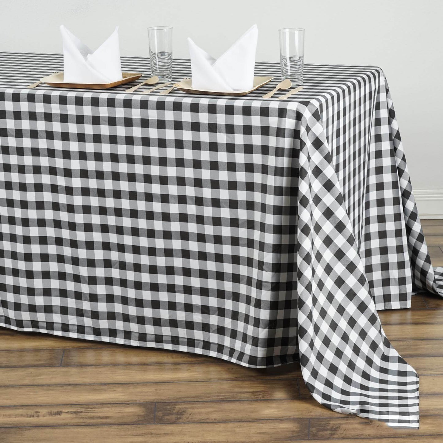 Polyester 90"x156" Rectangle Tablecloth White/Black - Seamless Checkered Buffalo Plaid Design for Rustic Occasions