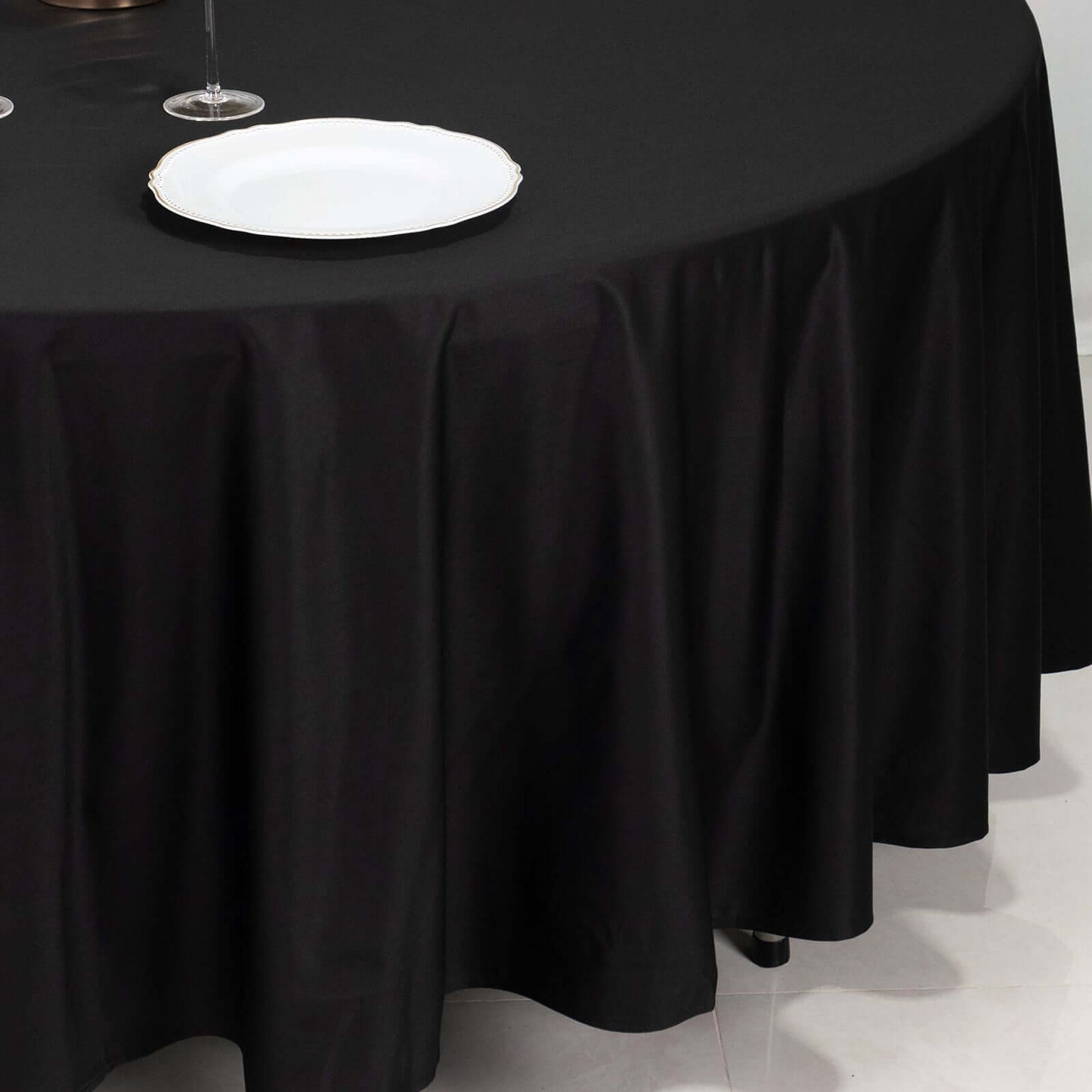 Scuba Round 108" Tablecloth Black - Wrinkle Free & Stain Resistant Table Cover for Exquisite Events