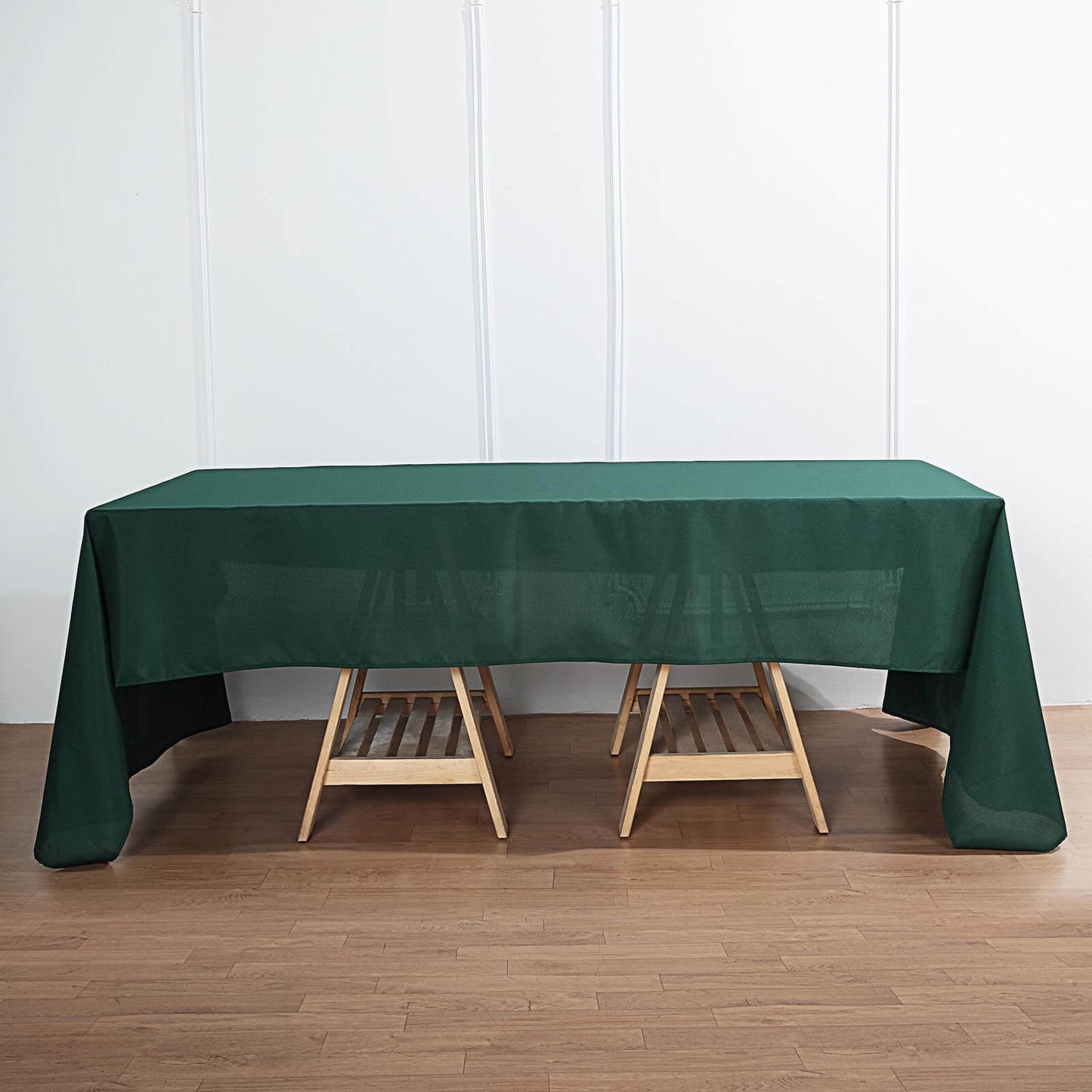 Polyester 60"x126" Rectangle Tablecloth Hunter Emerald Green - Wrinkle-Resistant Table Cover