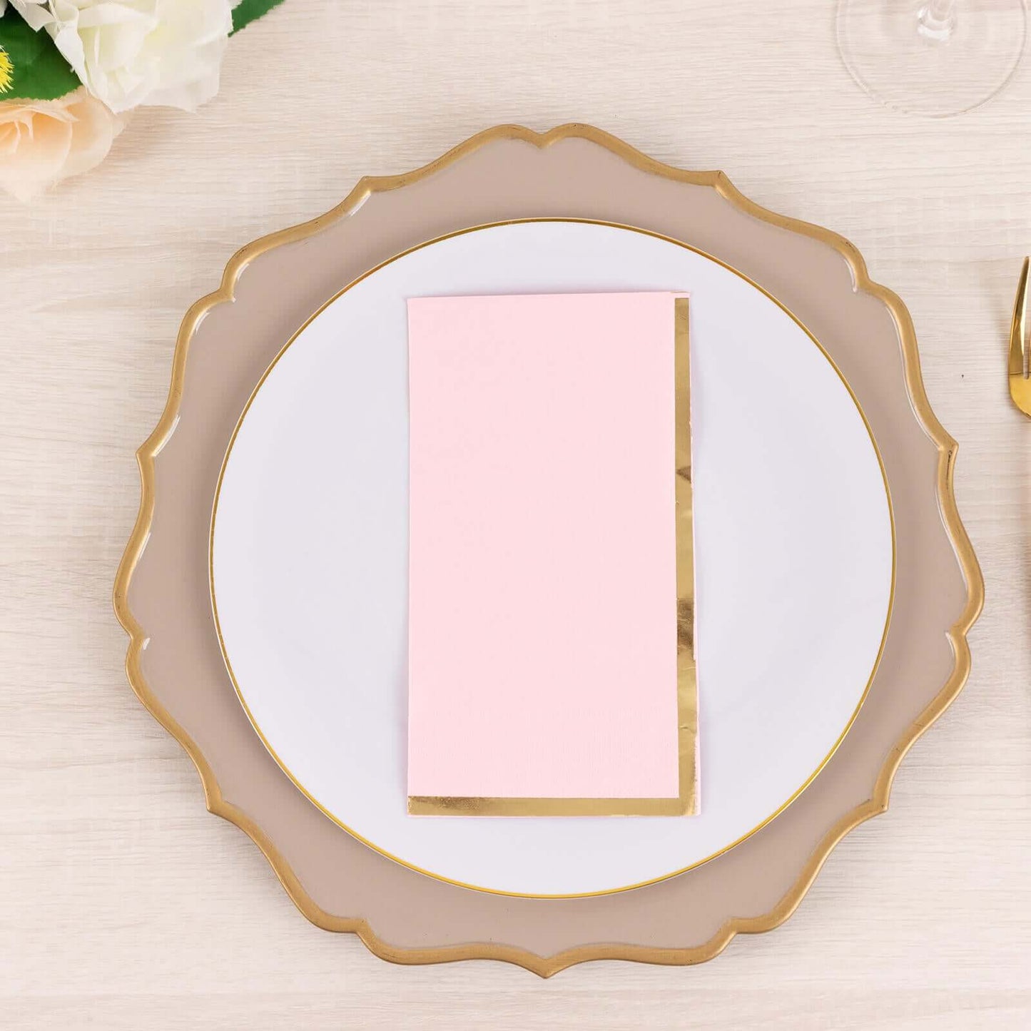 50-Pack Paper Dinner Napkins Pink with Gold Foil Edge 2 Ply - Stylish Disposable Napkins