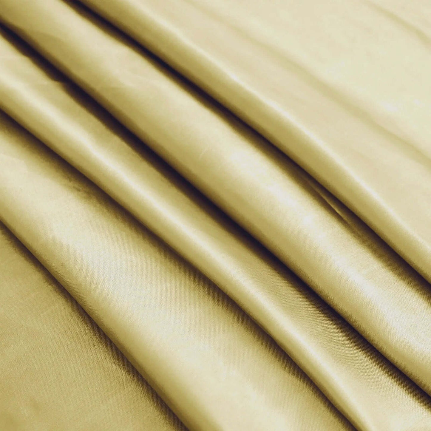 Satin 120" Round Tablecloth Champagne - Stylish Seamless Table Cover