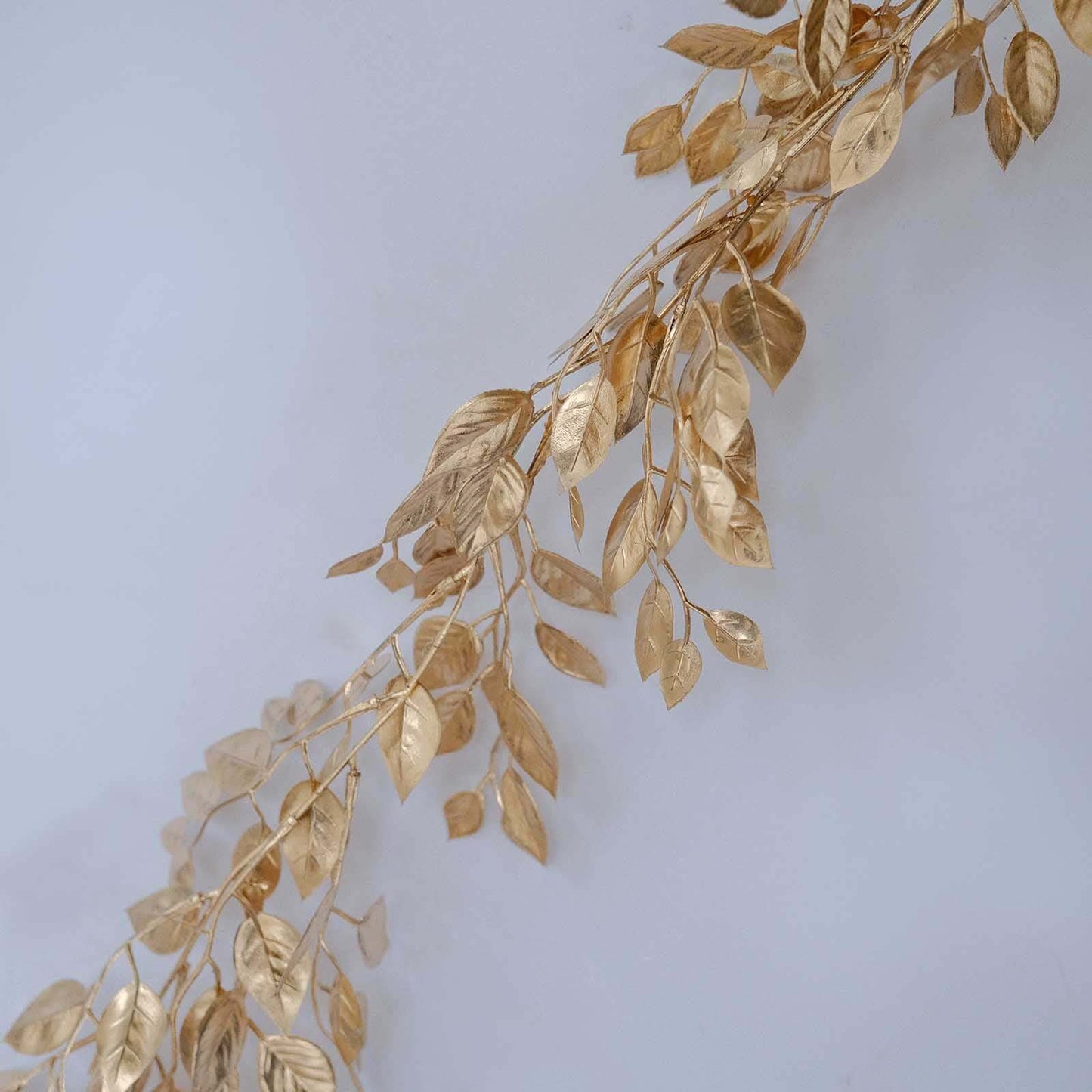 Artificial Magnolia Leaf Table Garland Metallic Gold - Decorative DIY Craft Hanging Vine Wreath 6ft