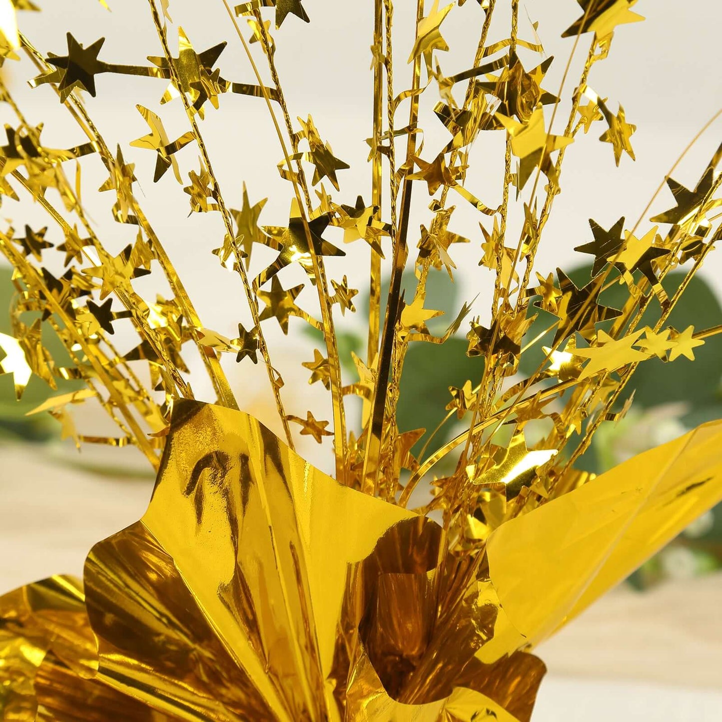 6-Pack Metallic Gold Star Foil Spray Centerpiece Table Decorations, Free-Standing Gleam 'N Burst Party Accessories Eye-Catching Design 13"