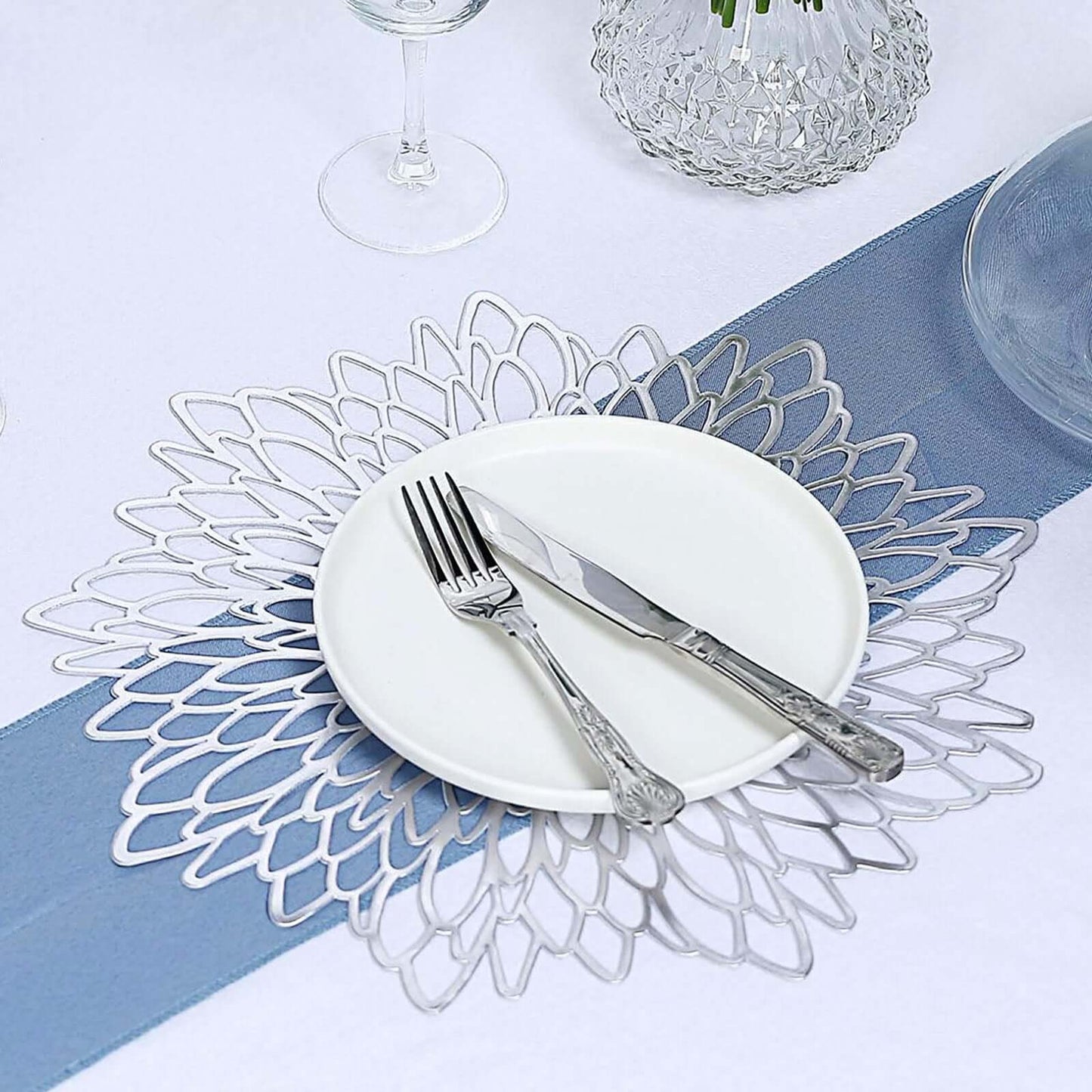 6-Pack Dining Table Mats Floral Design Silver - Metallic Vinyl Round Non-Slip Mats for Tables 15"