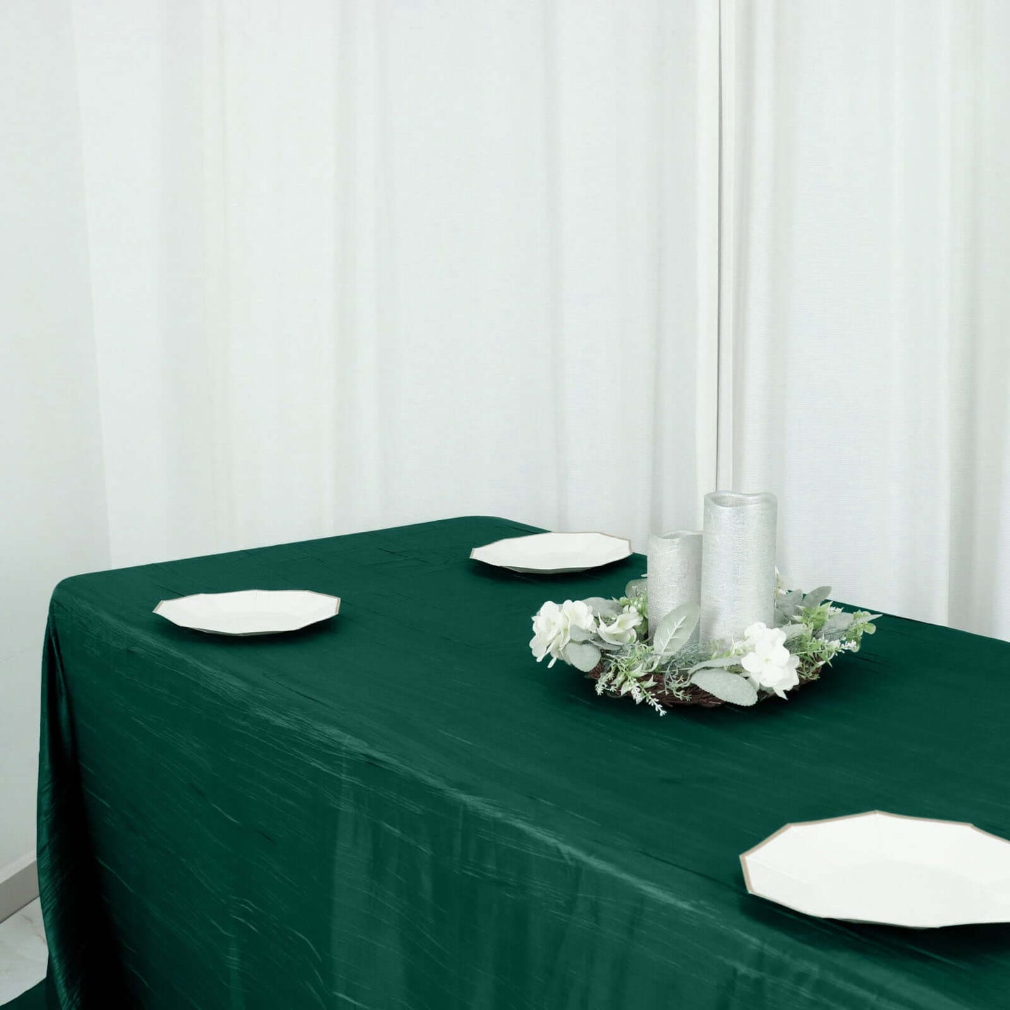 Taffeta 90"x156" Rectangle Tablecloth Hunter Emerald Green - Accordion Crinkle Seamless Table Cover