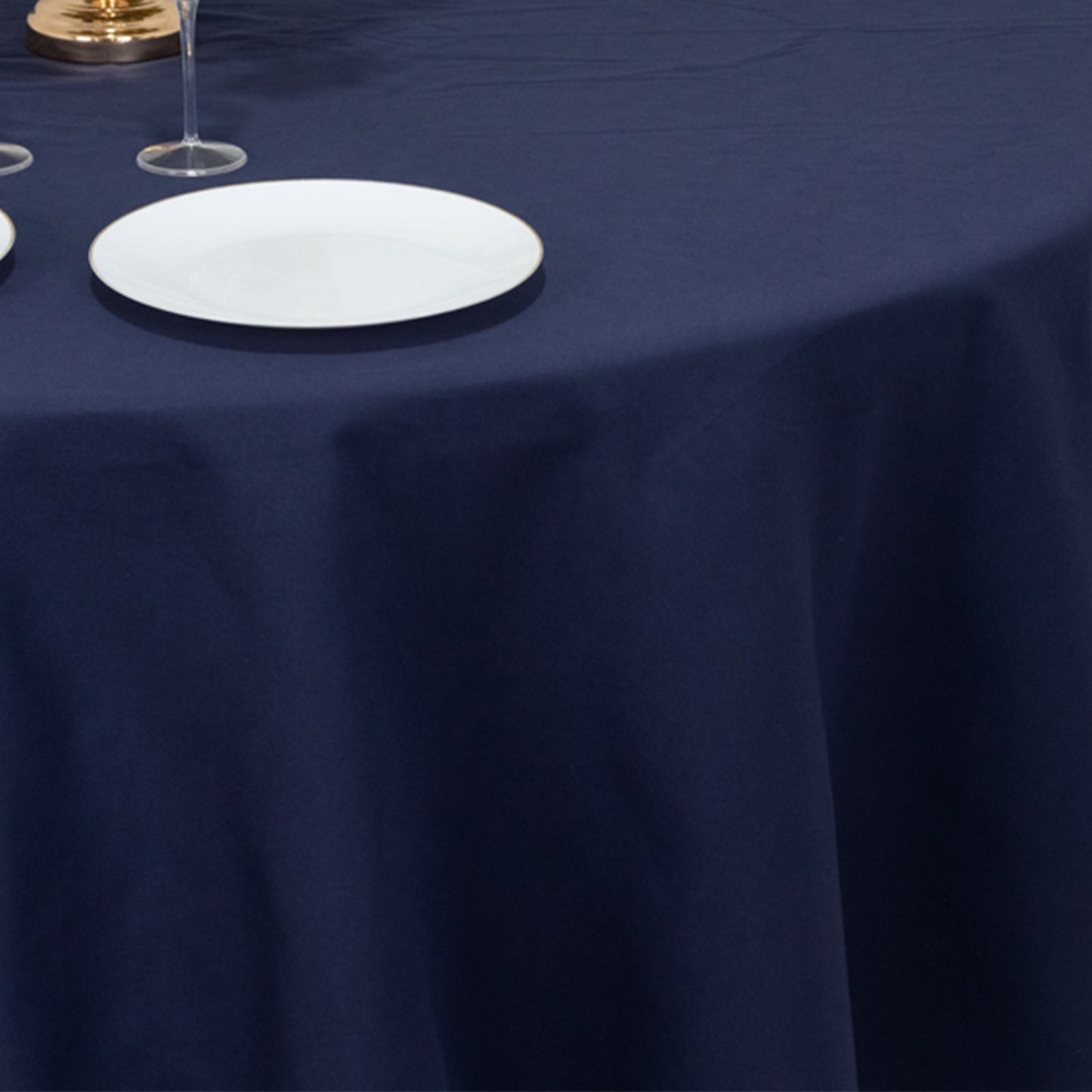 Cotton Blend 108" Round Tablecloth Navy Blue - Wrinkle-Resistant Design