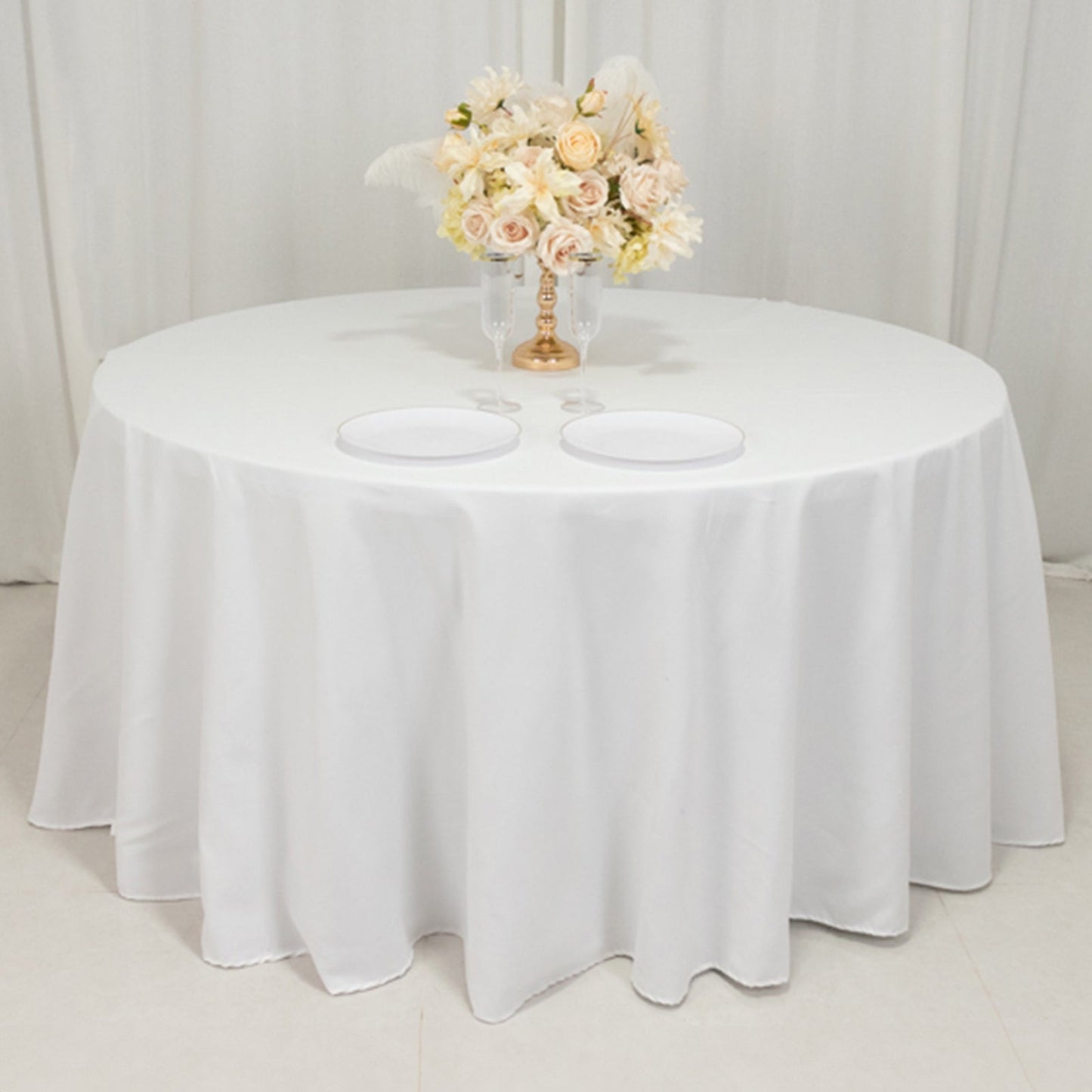 Cotton Blend 120" Round Tablecloth White - Seamless Wrinkle-Resistant Design for Upscale Occasions