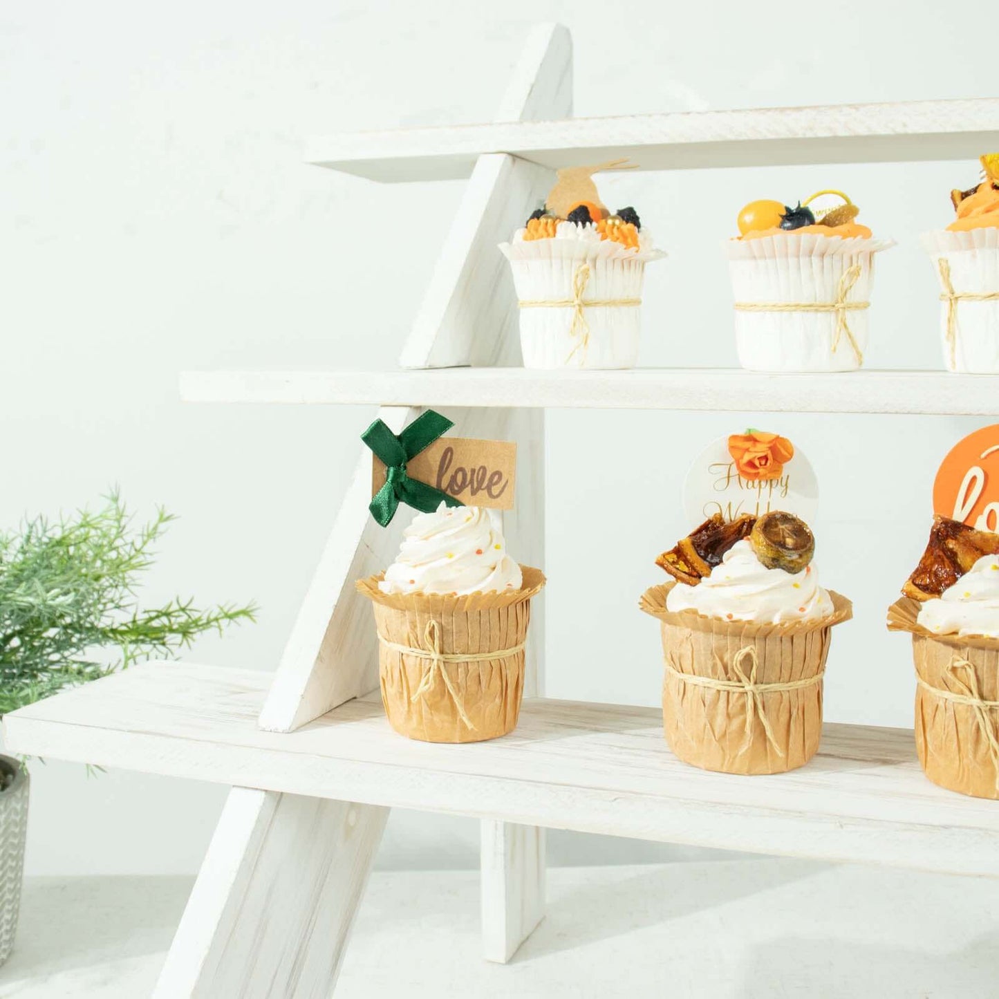 4-Tier Wooden Ladder Shelf Whitewashed Rustic Design - Cascading Stair Step Dessert Display Cupcake Holder 21"