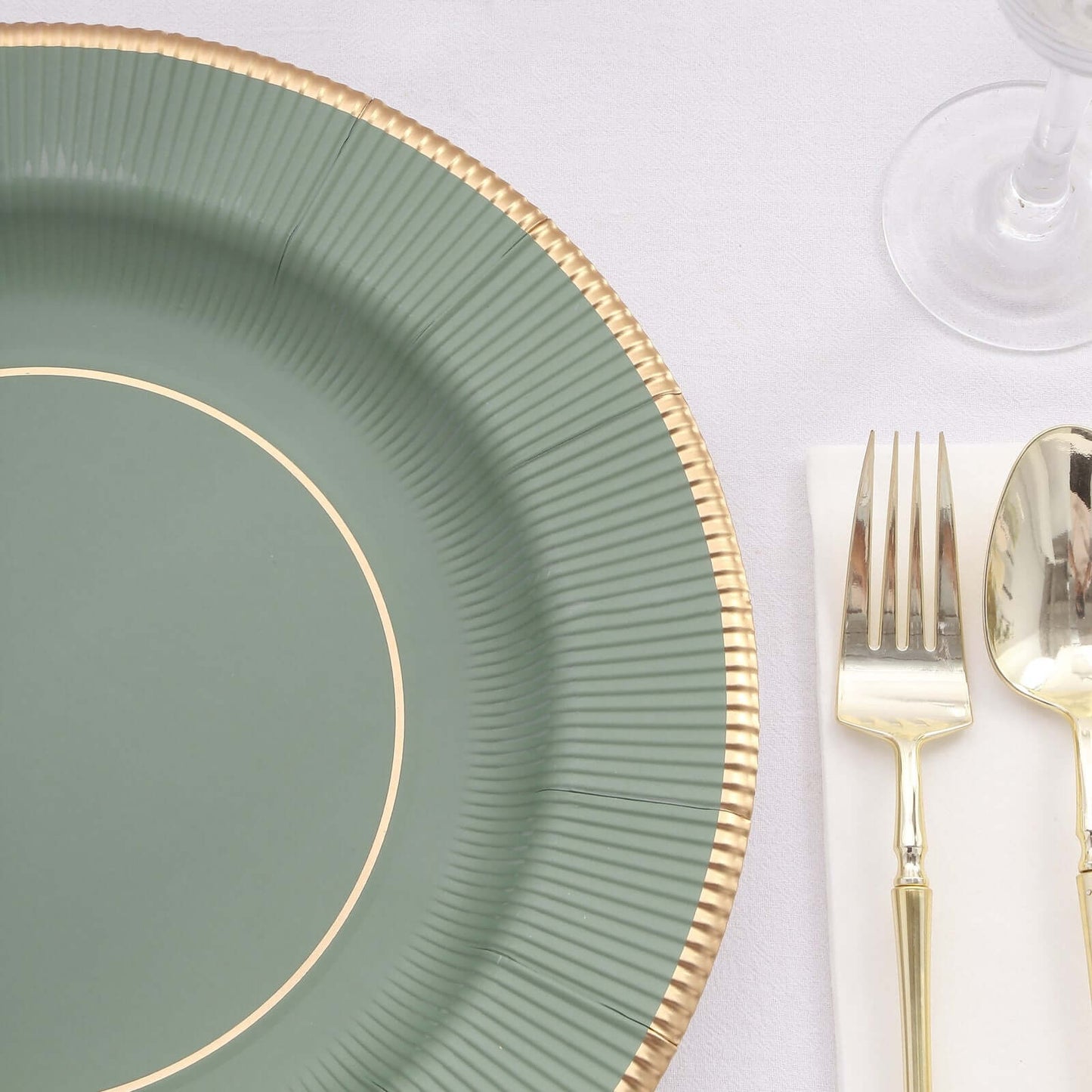 25-Pack Disposable Round Charger Plates in Sage Green Sunray Design with Gold Rim - 350GSM Heavy Duty Paper Chargers 13"