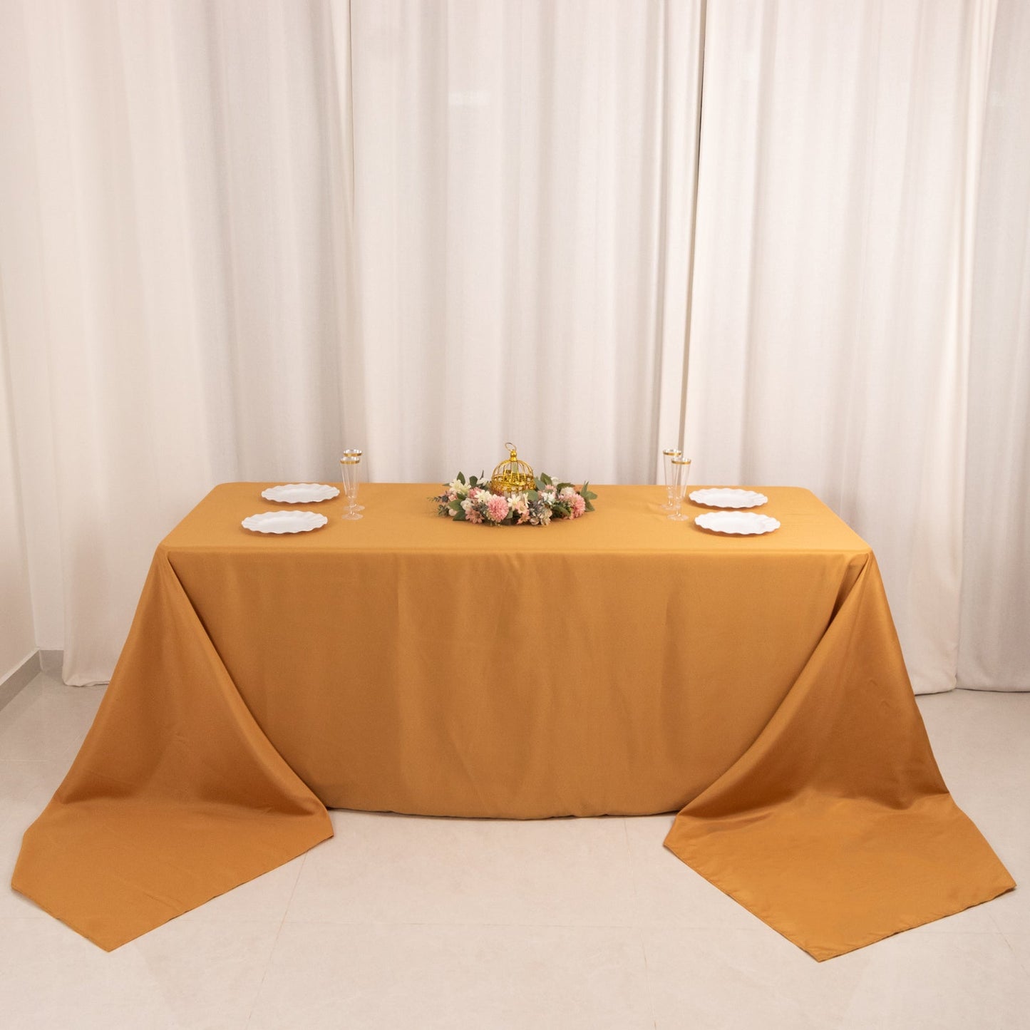 Premium Polyester 90"x156" Rectangle Tablecloth Gold - Seamless 220GSM Stain-Resistant Design for Classy Events