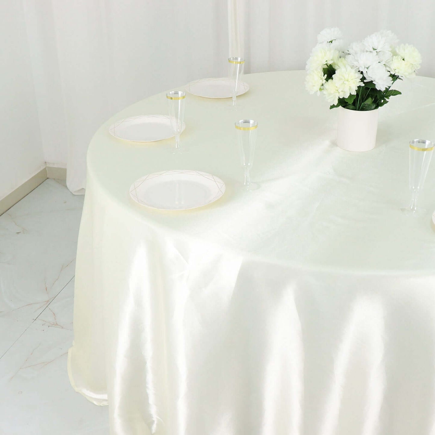 Satin 132" Round Tablecloth Ivory - Stylish Seamless Table Cover