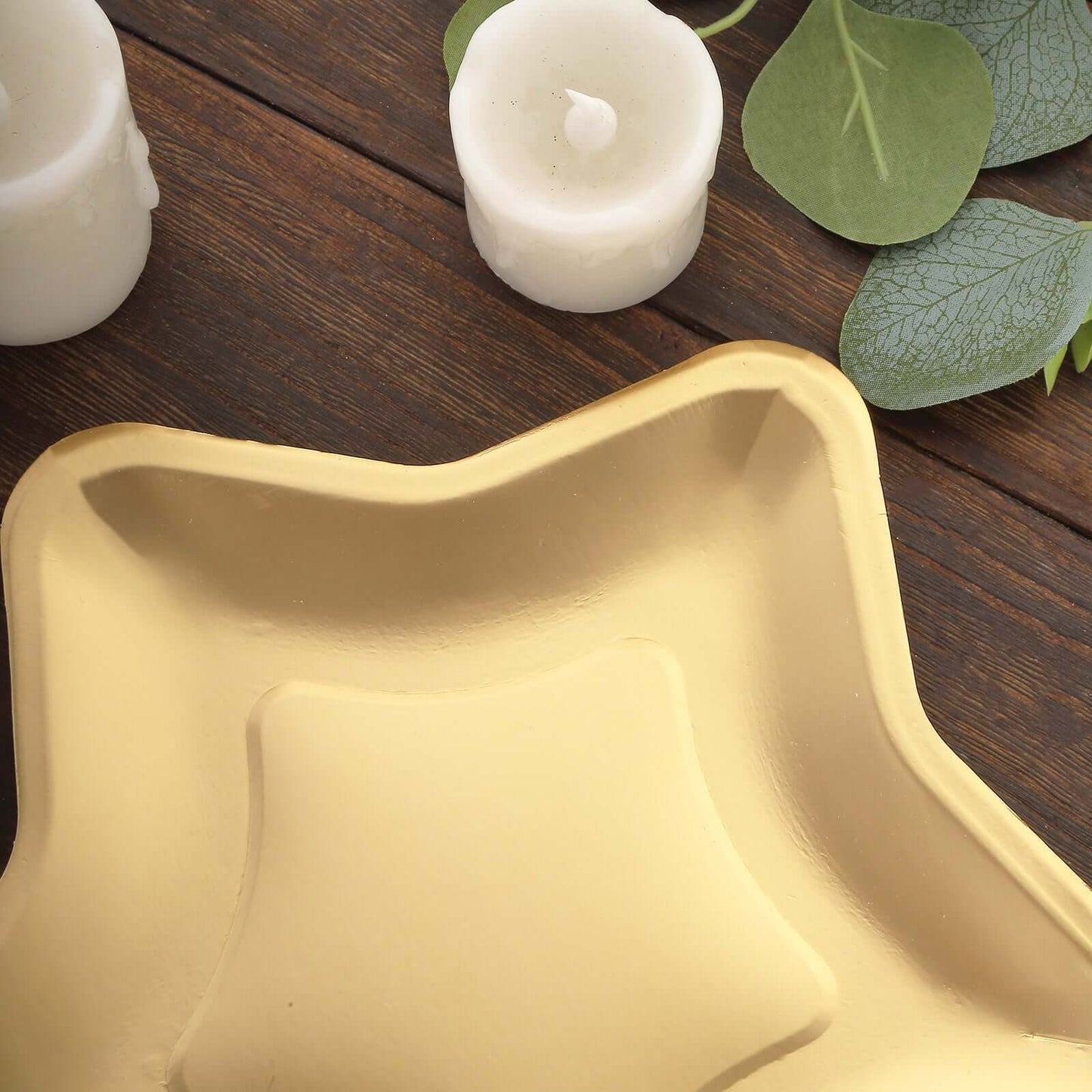 25-Pack Paper Star Shaped Dinner Plates Matte Gold - Eco-friendly Disposable 300GSM Party Plates for Starry-Themed Events 9"