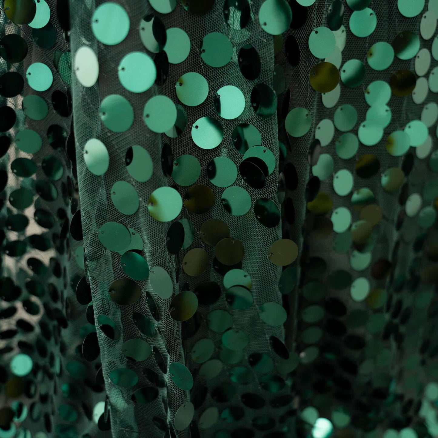 Sequin 90"x156" Rectangle Tablecloth Hunter Emerald Green - Seamless Big Payette Table Cover