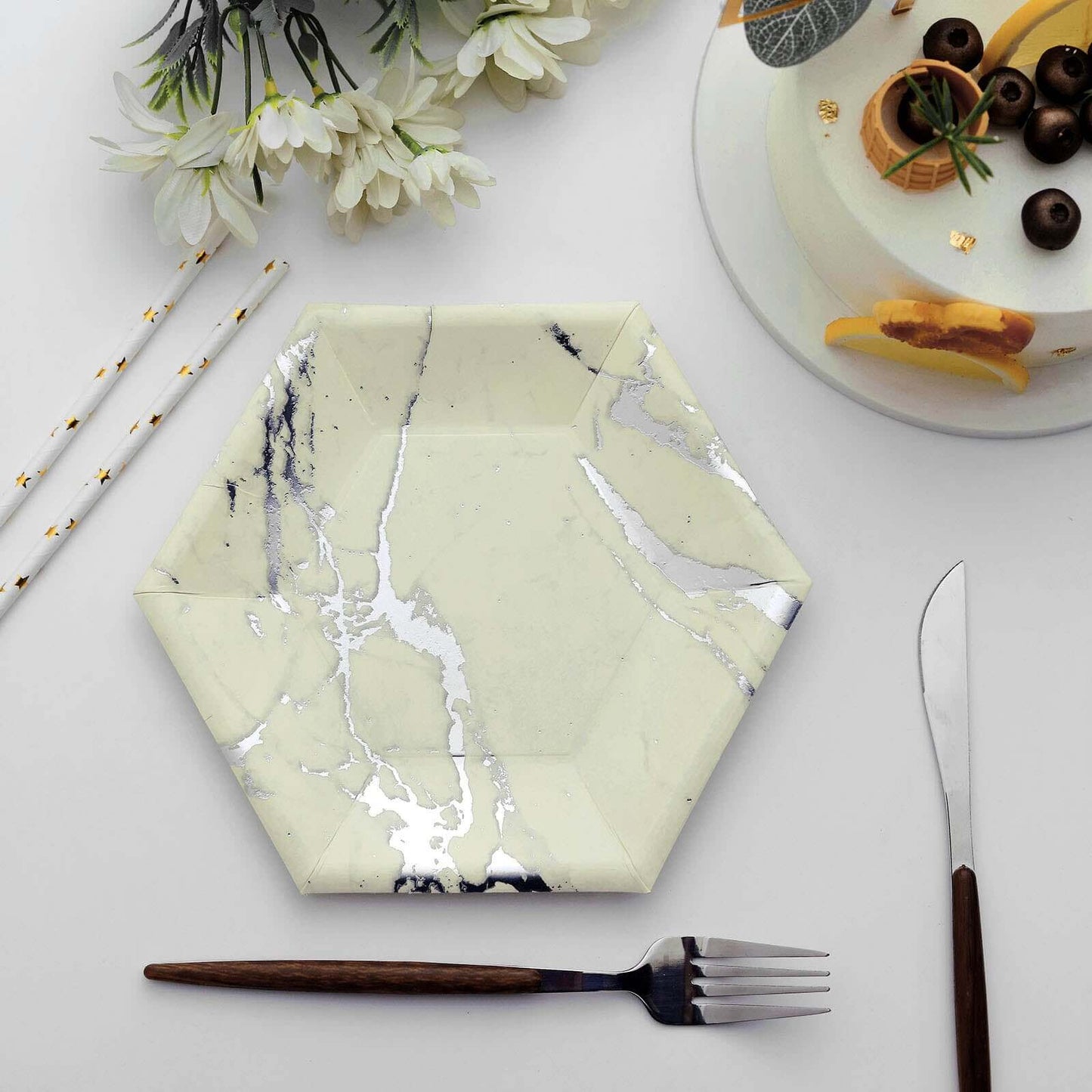 25-Pack Paper 8.5" Hexagon Dessert Plates in Ivory with Silver Marble Design - Disposable Geometric 400GSM Appetizer Salad Plates for Events & Banquets