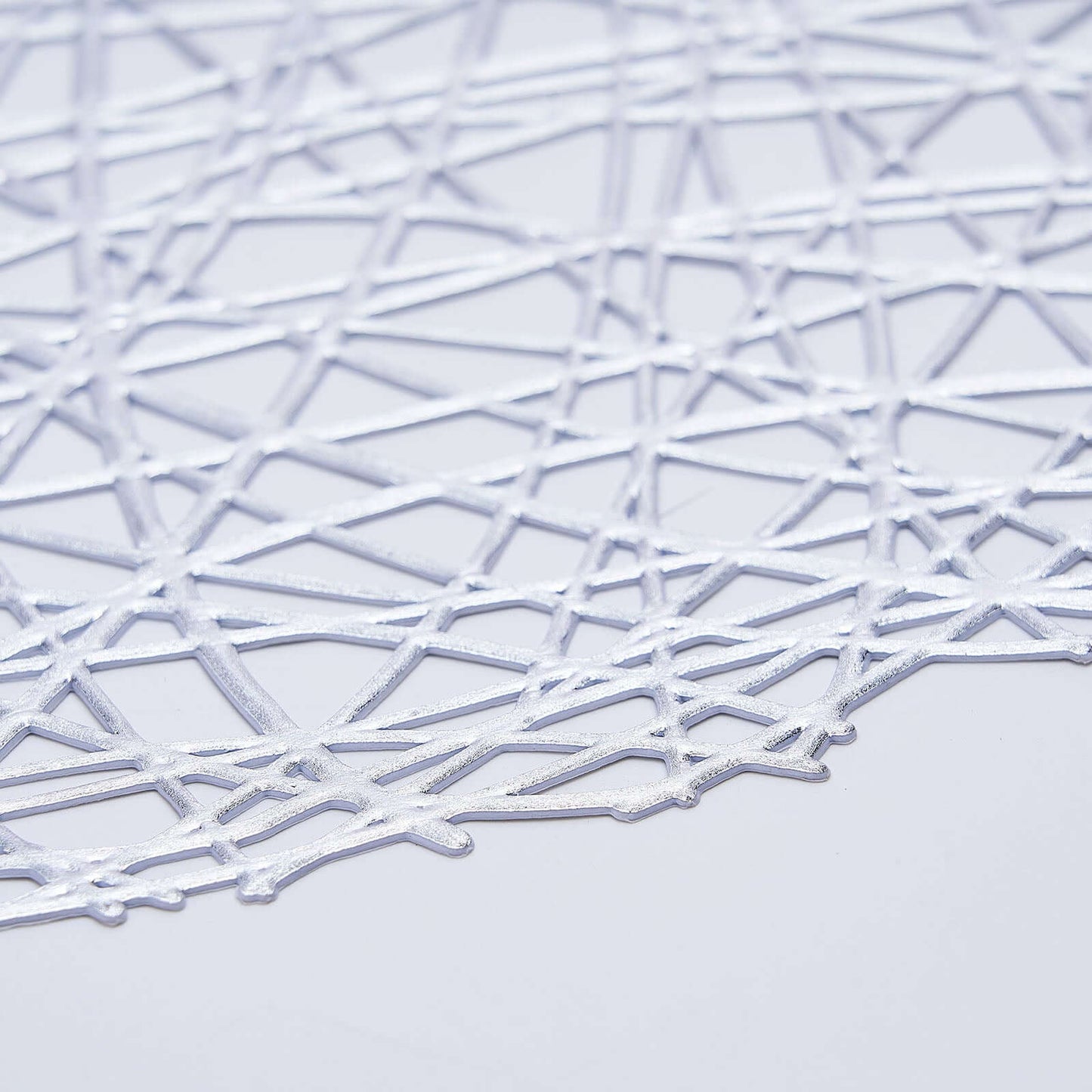 6-Pack Vinyl Placemats Silver Woven Design - Durable Non-Slip Round Table Mats for Dining 15"