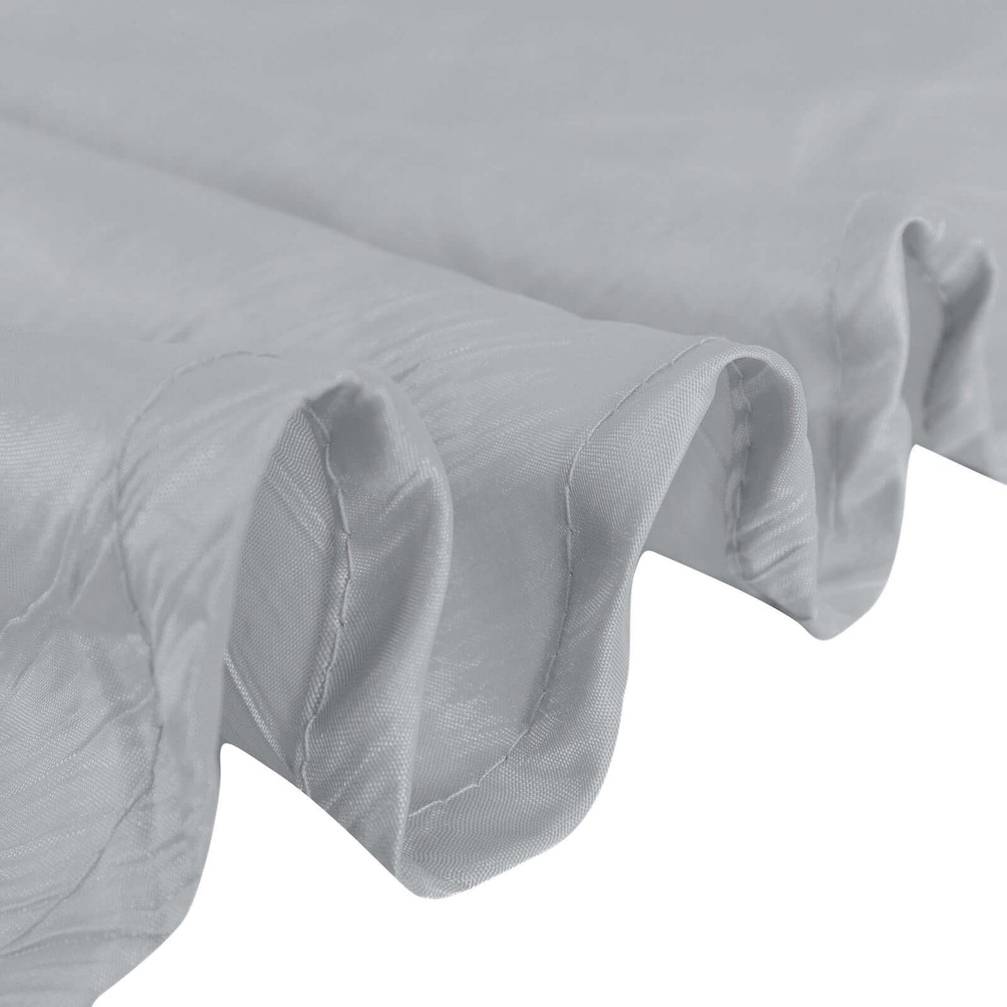 Taffeta 132" Round Tablecloth Silver - Seamless Accordion Crinkle Table Cover