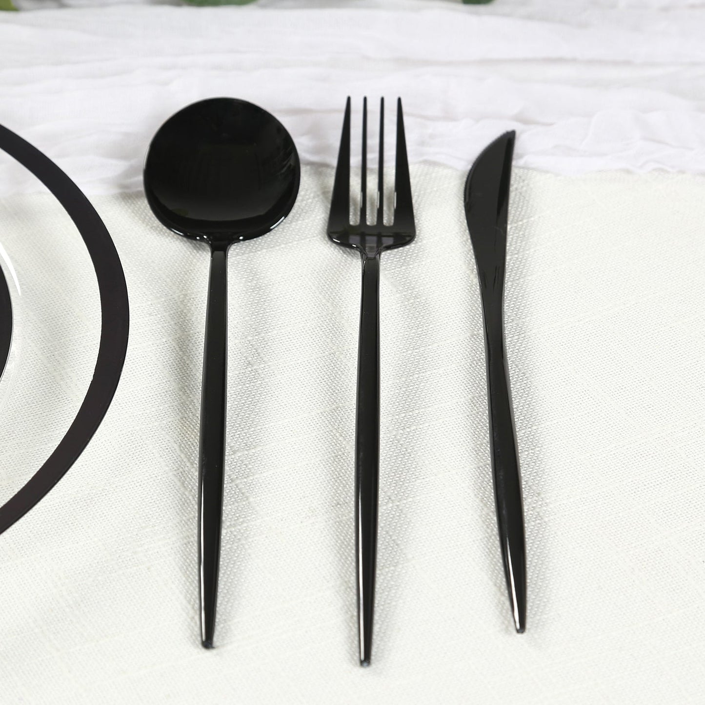 60 Pack Plastic Silverware Set, Black Heavy Duty Disposable Sleek Utensil Cutlery