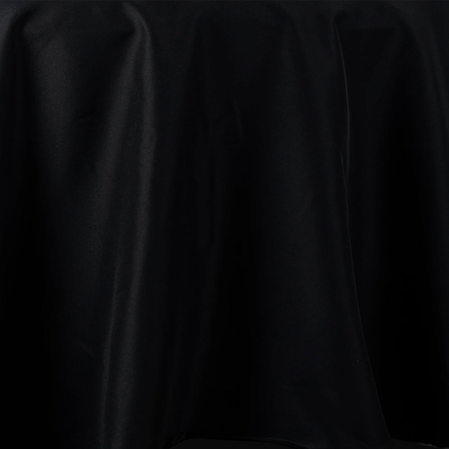 Fire Retardant Premium Polyester 108" Round Tablecloth Black - Stylish High-Performance Table Cover for Large Gatherings