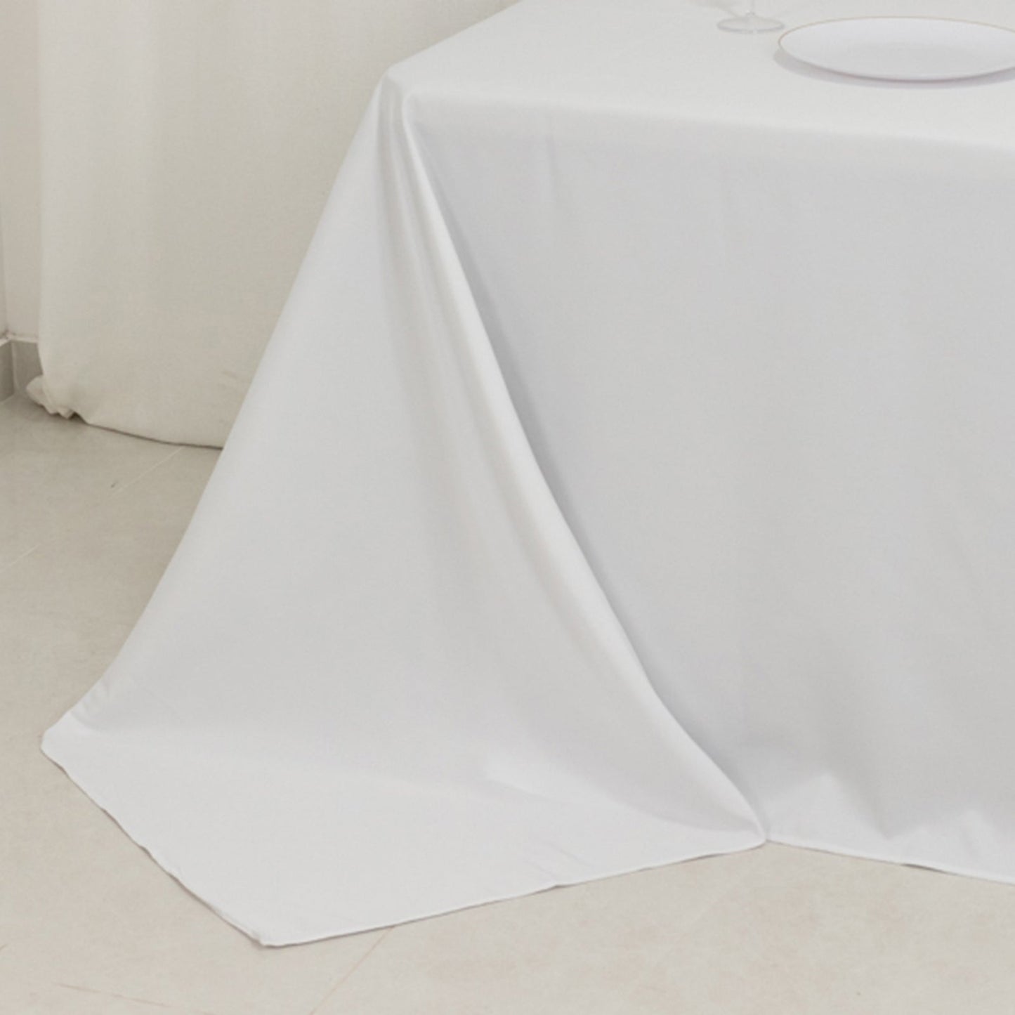 Fire Retardant Premium Polyester 90"x156" Rectangular Tablecloth White - Stylish High-Performance Seamless Table Cover for Large Gatherings