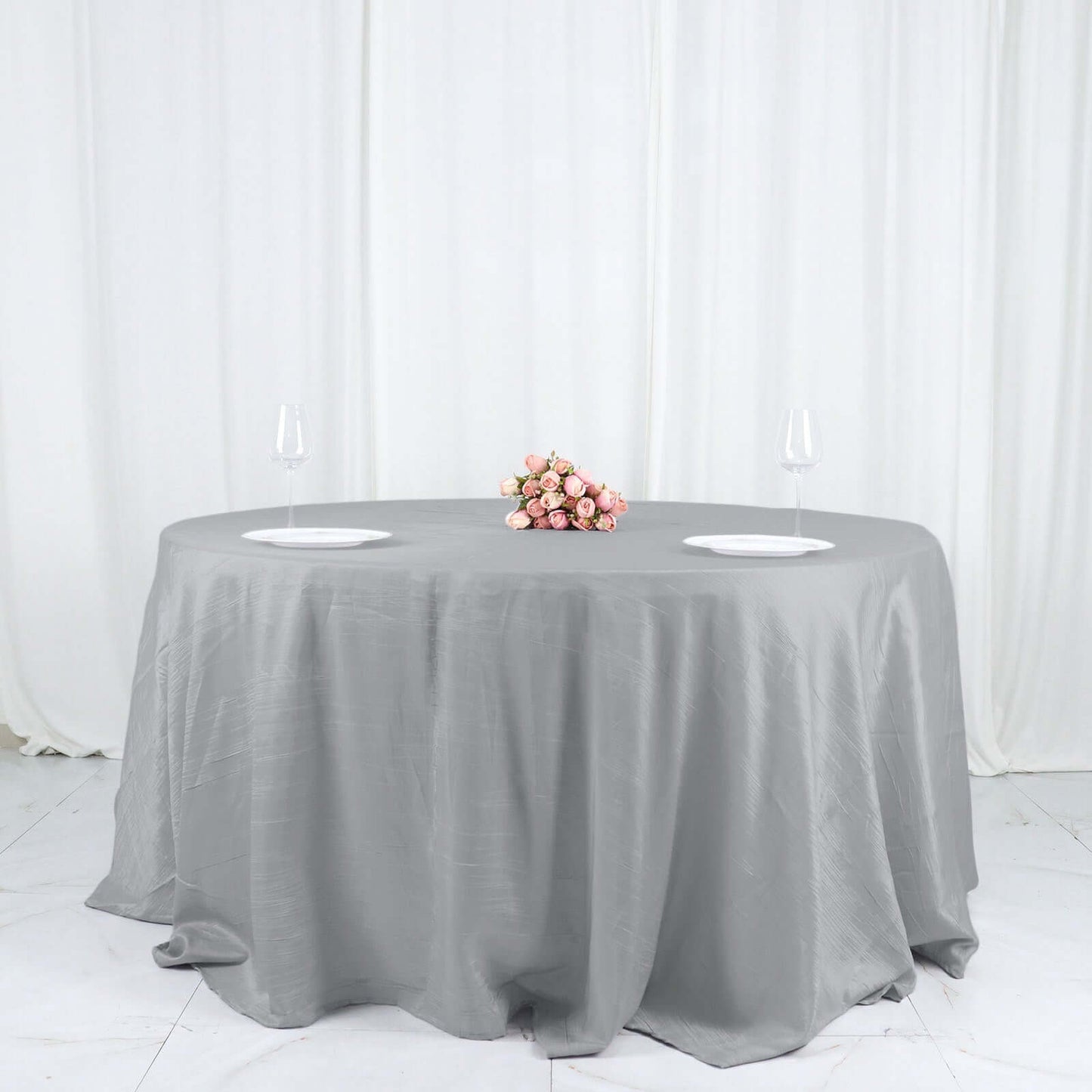 Taffeta 132" Round Tablecloth Silver - Seamless Accordion Crinkle Table Cover