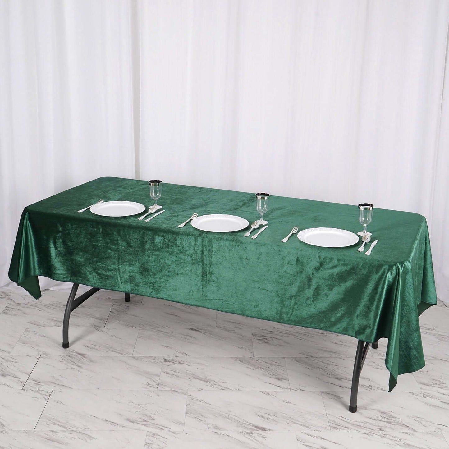 Premium Velvet 60"x102" Rectangle Tablecloth Hunter Emerald Green - Reusable & Soft Table Cover