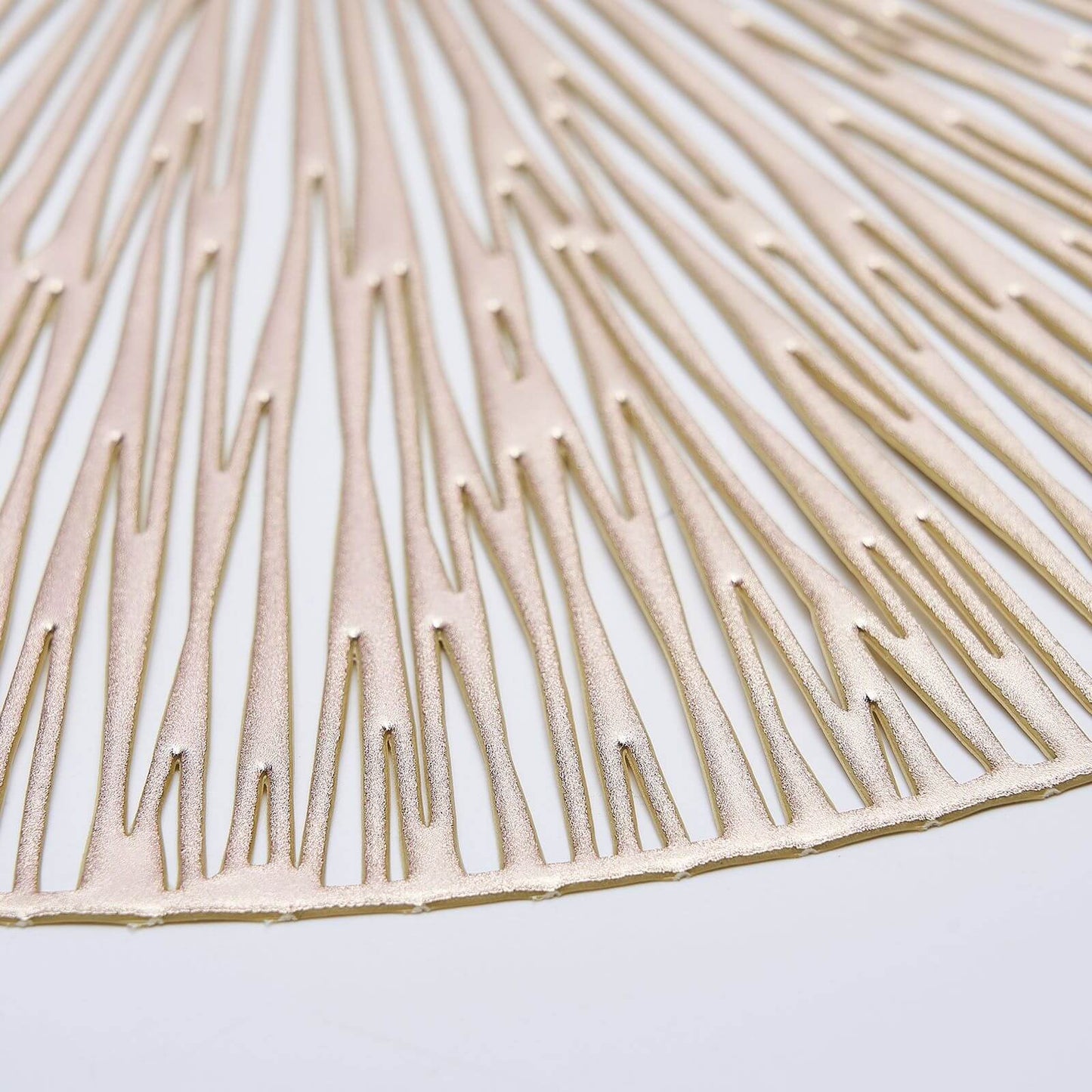 6-Pack Dining Table Mats Spiked Design Gold - Vinyl Non-Slip Surface with Modern Appeal 15"