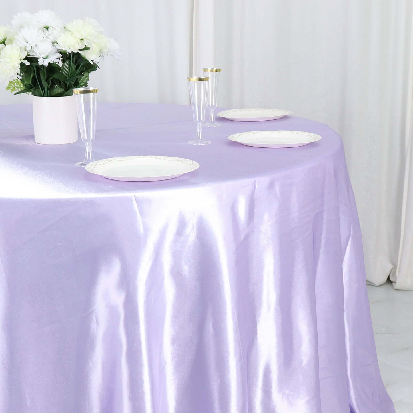 Satin 120" Round Tablecloth Lavender Lilac - Stylish Seamless Table Cover