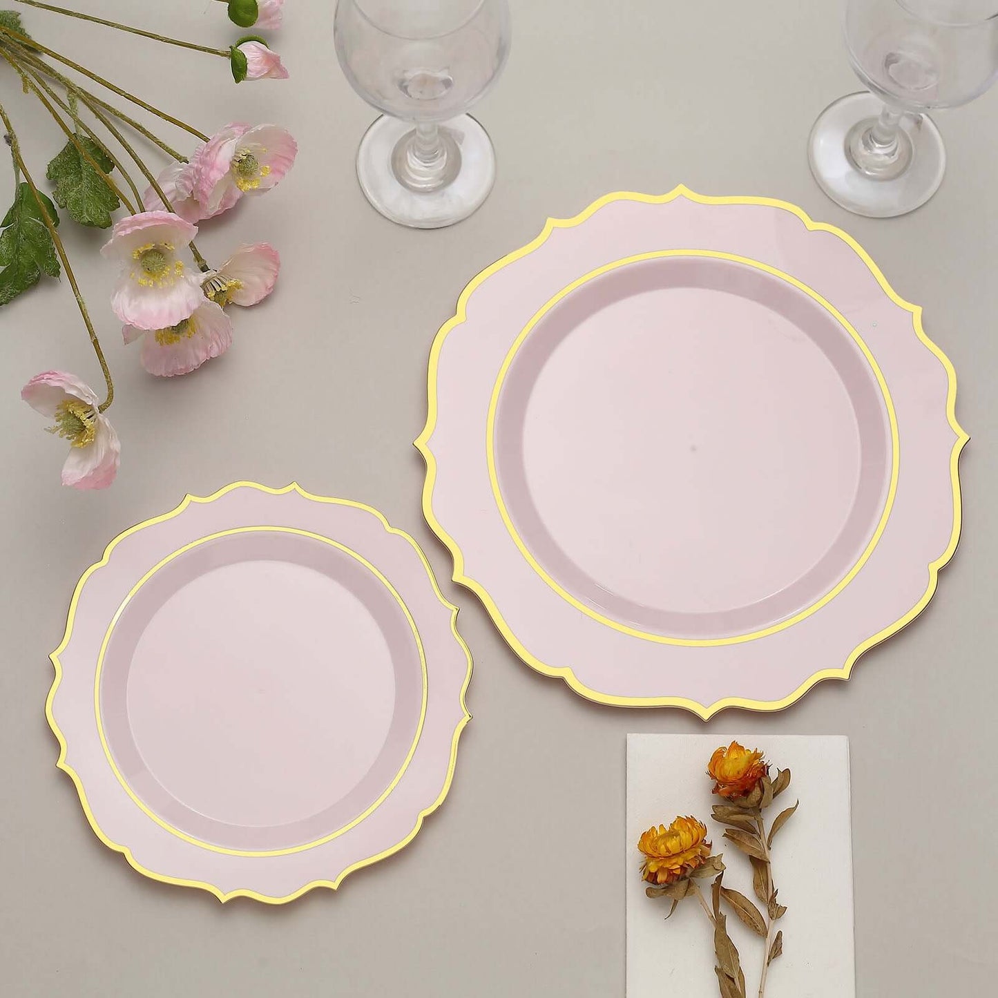 10-Pack Plastic 10" Round Dinner Plates in Blush with Gold Scalloped Rim - Disposable Party Plates