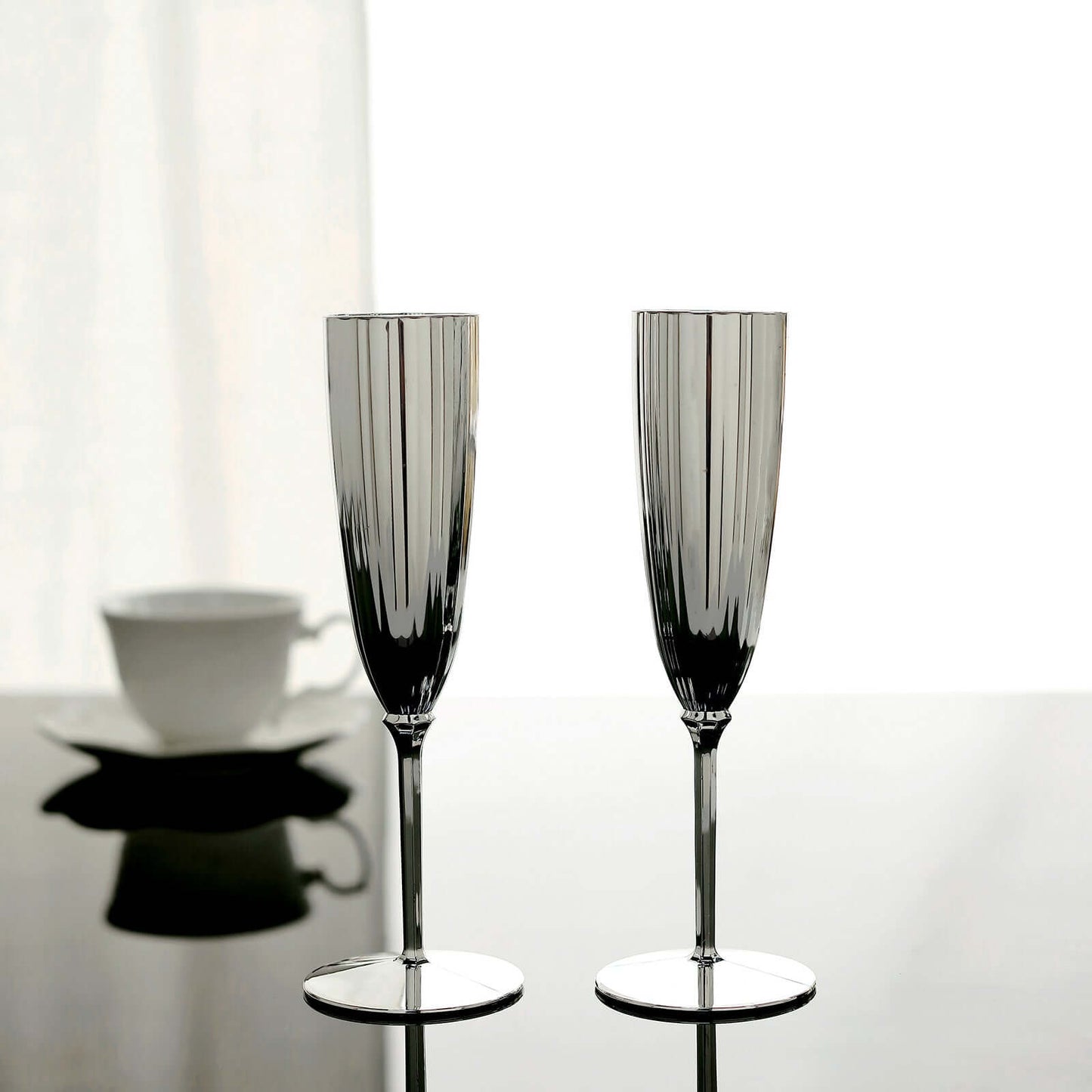 6-Pack Plastic Champagne Flutes in Silver - Classy Disposable Champagne Glasses for Toasting & Cocktail Parties 5oz