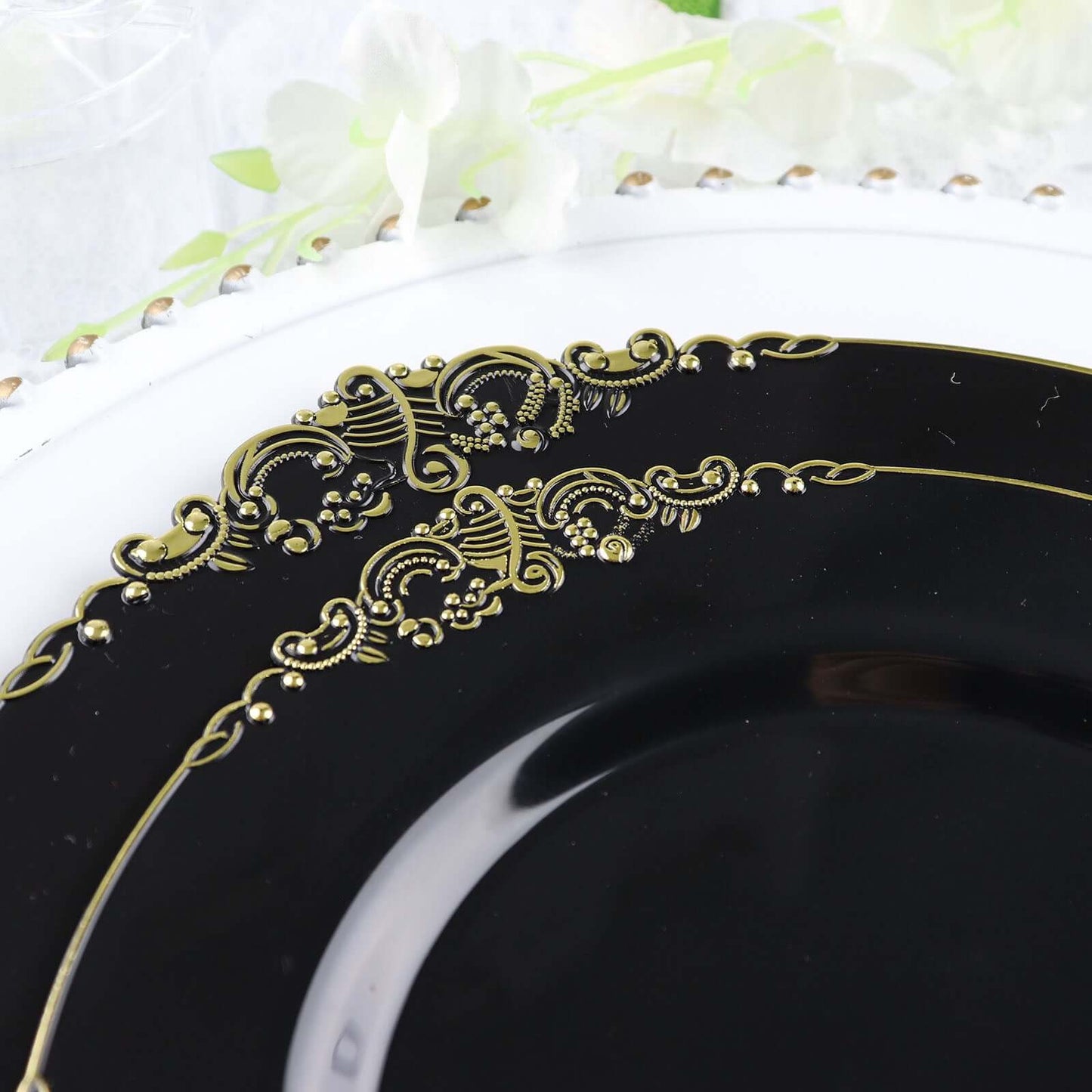 10-Pack Plastic 10" Round Dinner Plates in Black with Gold Leaf Embossed Rim - Disposable Vintage Baroque Style Plates for Luxurious Gatherings & Events