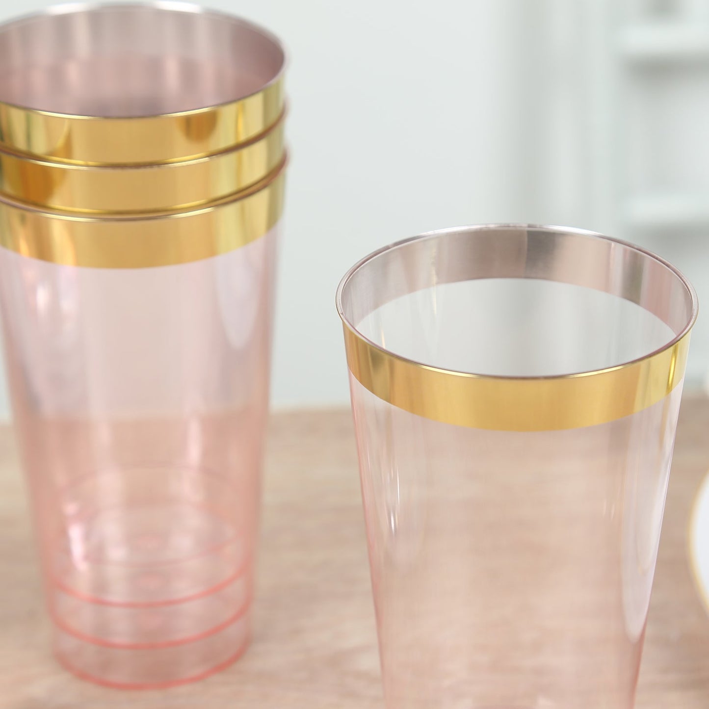 12-Pack Plastic Party Cups Transparent Blush with Gold Rim - Durable Disposable Tumblers for Drinks 17oz 5.5"