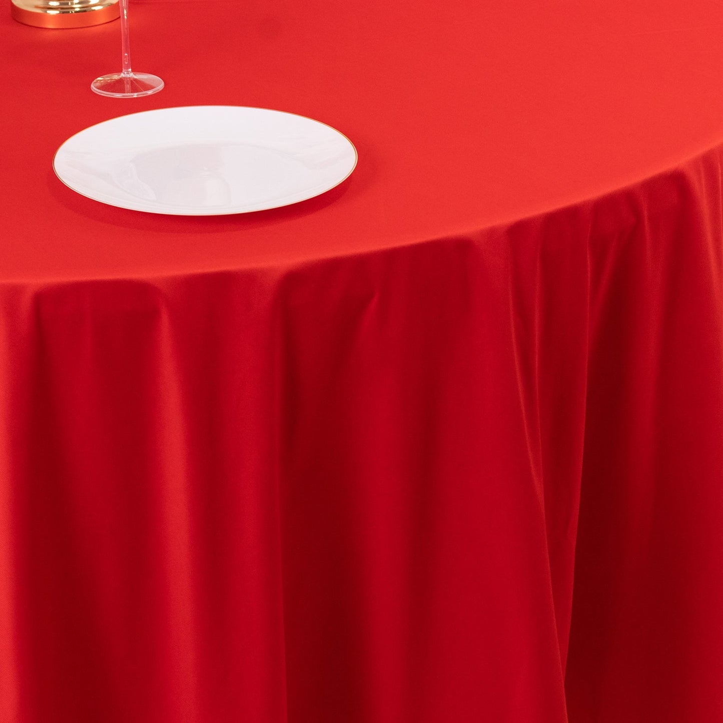 Scuba Round 108" Tablecloth Red - Wrinkle Free & Stain Resistant Table Cover
