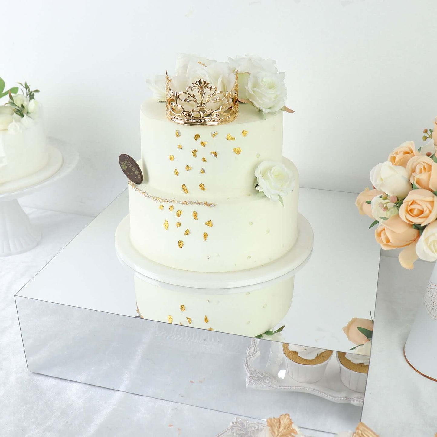 Acrylic Cake Box Stand Pedestal Riser Mirror Finish Silver - Decorative Display for Weddings 18"x18"