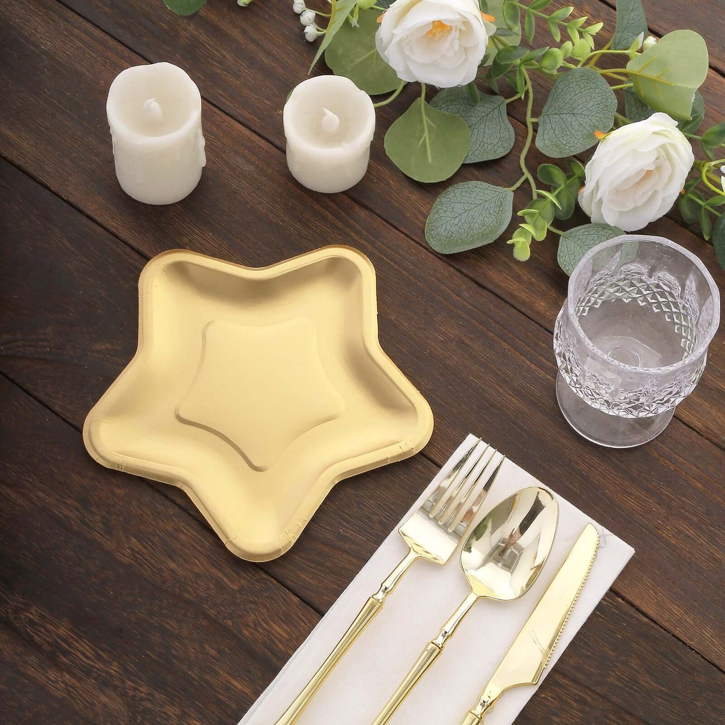 25-Pack Paper Star Shaped Dessert Plates in Matte Gold - Eco-friendly Disposable 300GSM Salad Appetizer Plates for Festive Occasions 7"