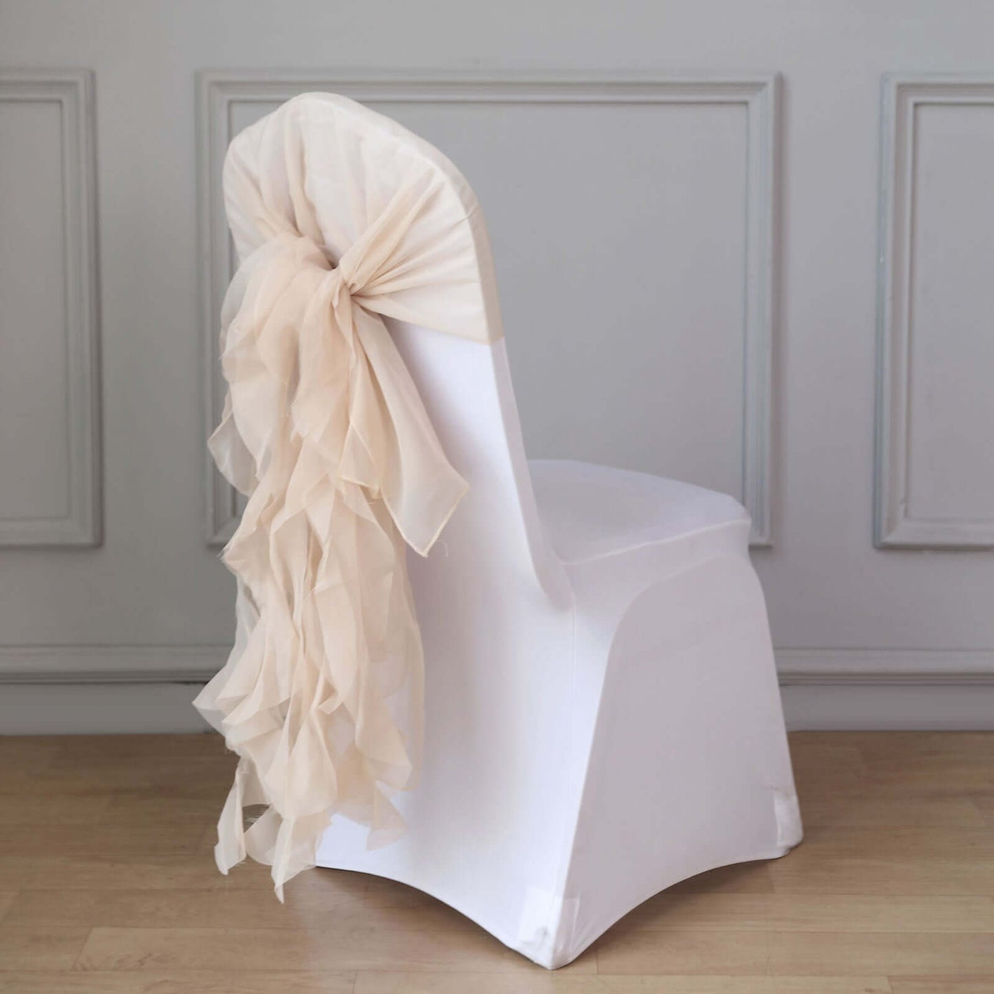 1 Set Chiffon Hoods Chair Sashes with Willow Ruffles Design Nude - Stylish Chair Bow Decor