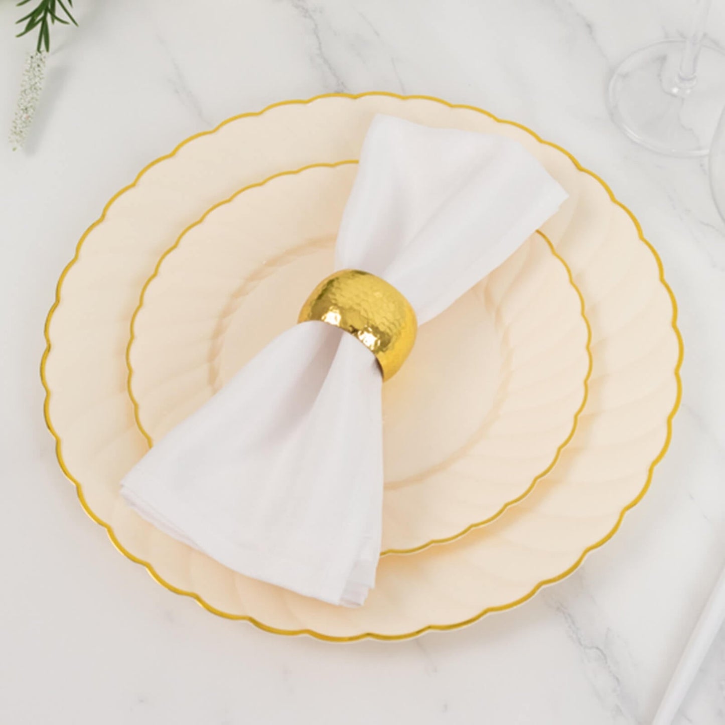 10-Pack Plastic 7.5" Round Salad Dessert Plates in Ivory with Gold Flair Rim - Disposable Party Plates