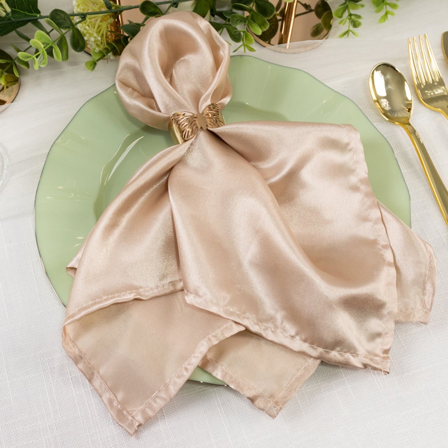 10-Pack Plastic 11" Round Dinner Plates in Sage Green Ruffled Rim with Gold Edging - Sturdy Disposable Dinnerware