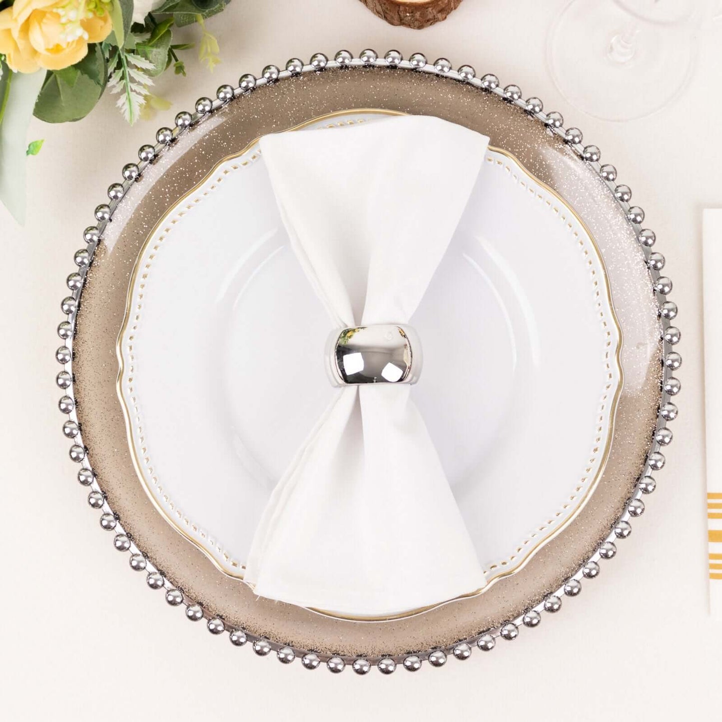 4 Pack Shiny Metallic Silver Acrylic Napkin Rings