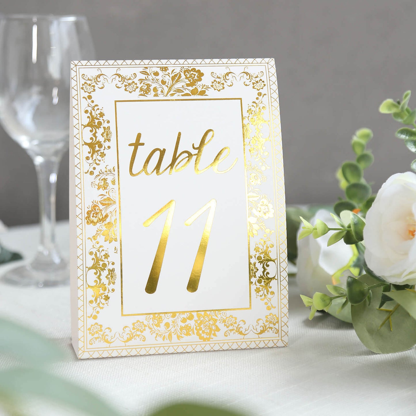 25-Pack Paper Wedding Table Numbers 1-25 White/Metallic Gold French Toile Design with Glam Gold Foil Numbers 7"
