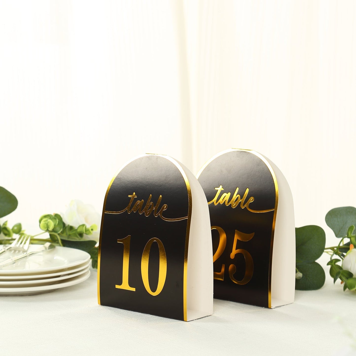 25-Pack 7" Disposable Table Numbers, Black Free Standing Double Sided Table Number Place Cards with Metallic Gold Foil Numbers 1-25