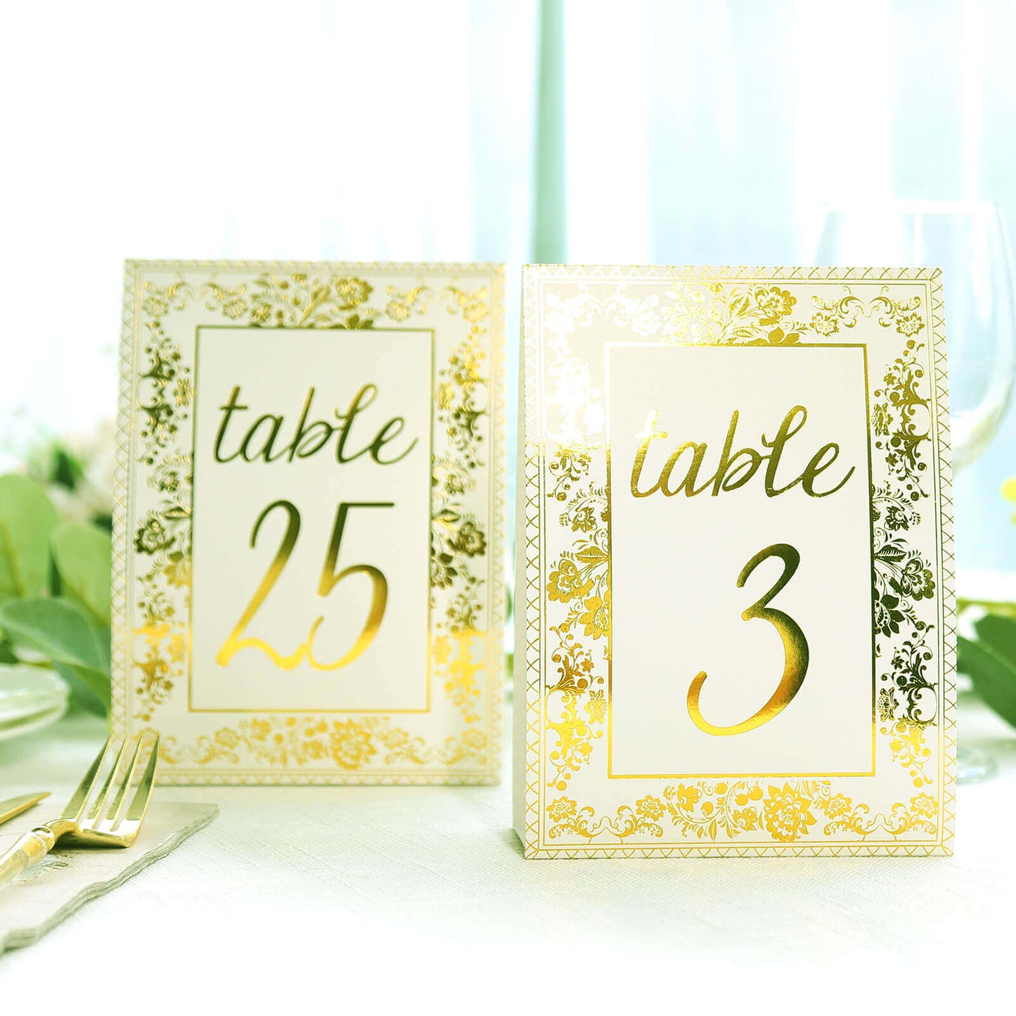 25-Pack Paper Wedding Table Numbers 1-25 White/Metallic Gold French Toile Design with Glam Gold Foil Numbers 7"